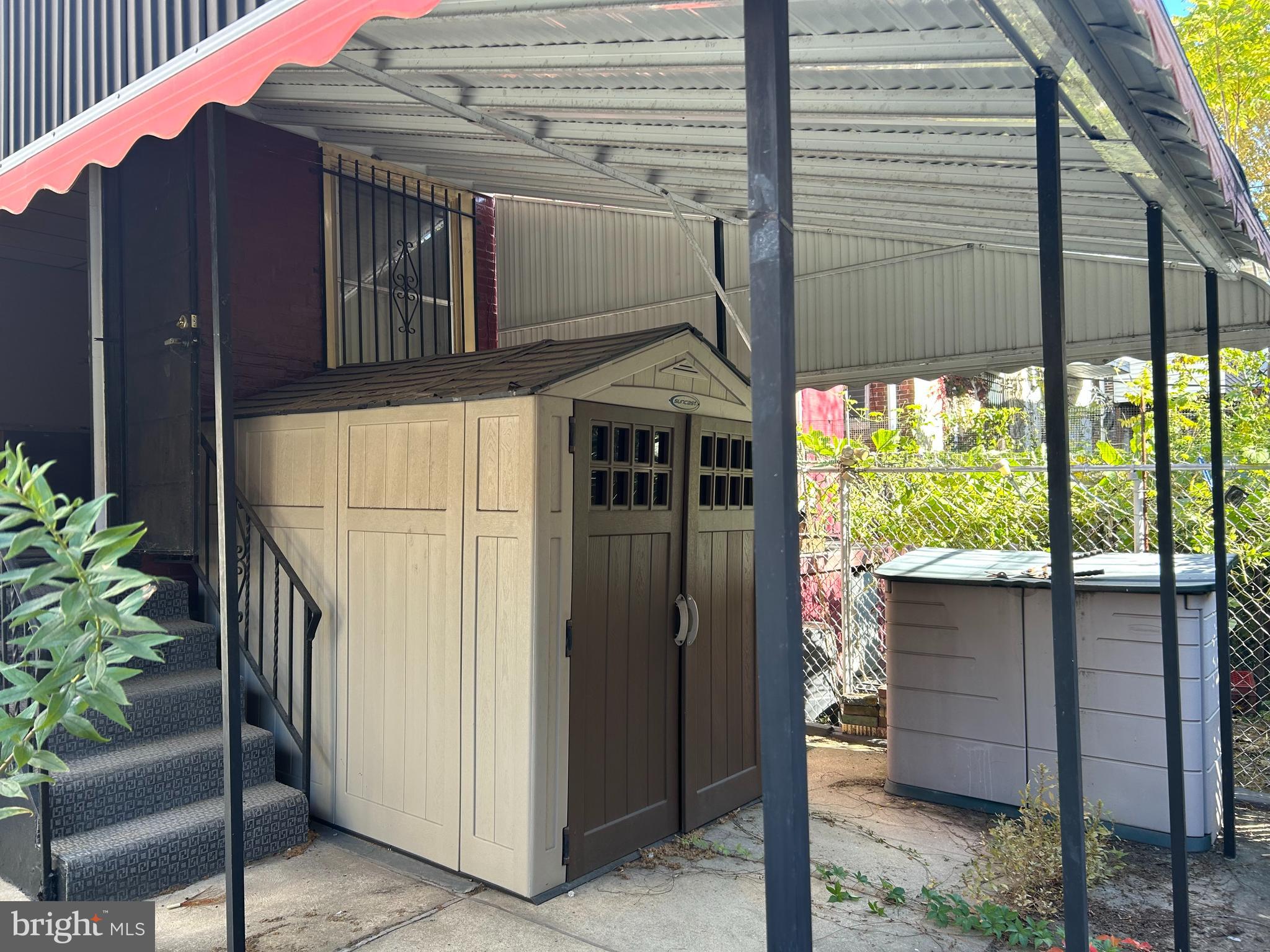 WEST PHILADELPHIA - Residential