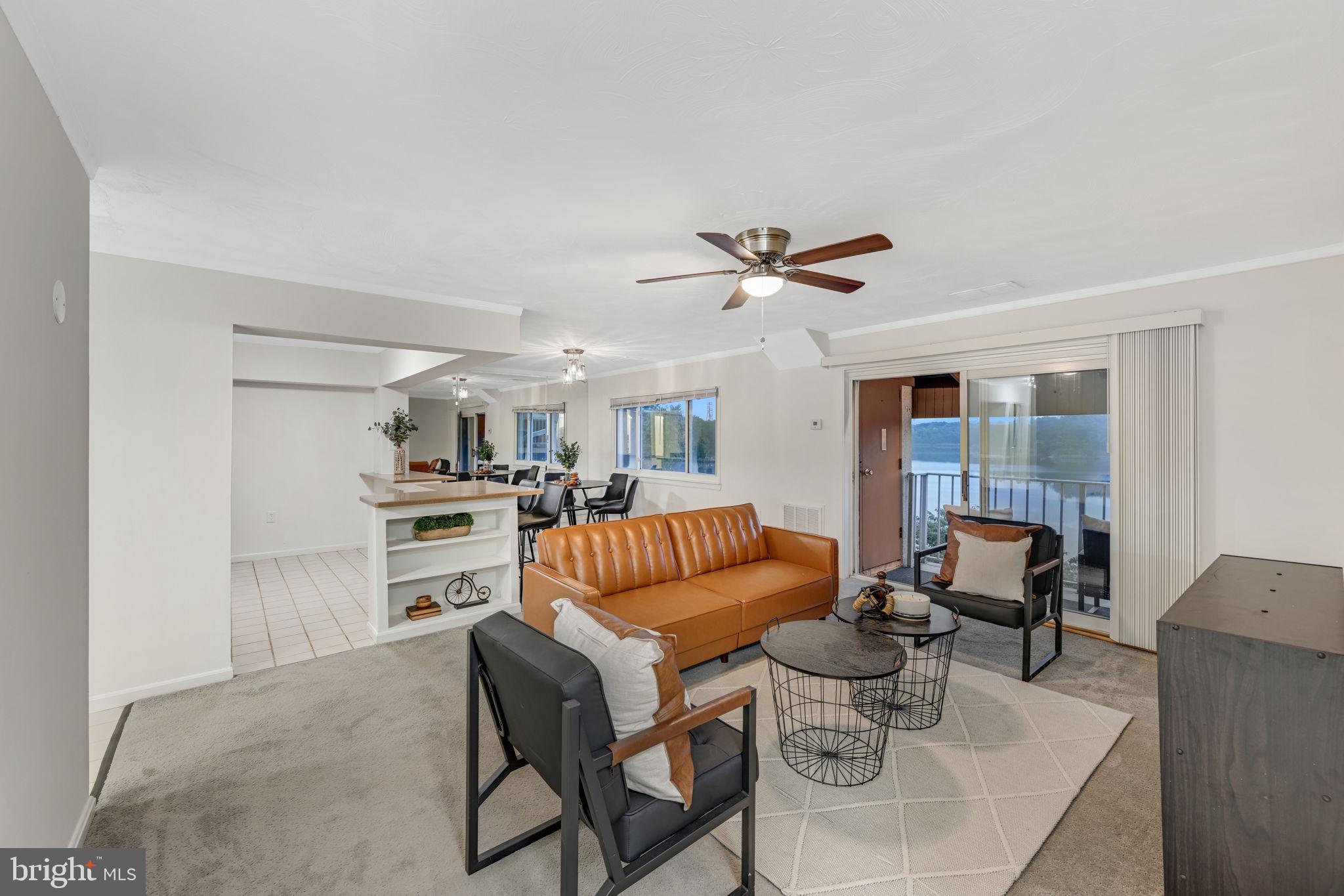 353 GATEWATER COURT G