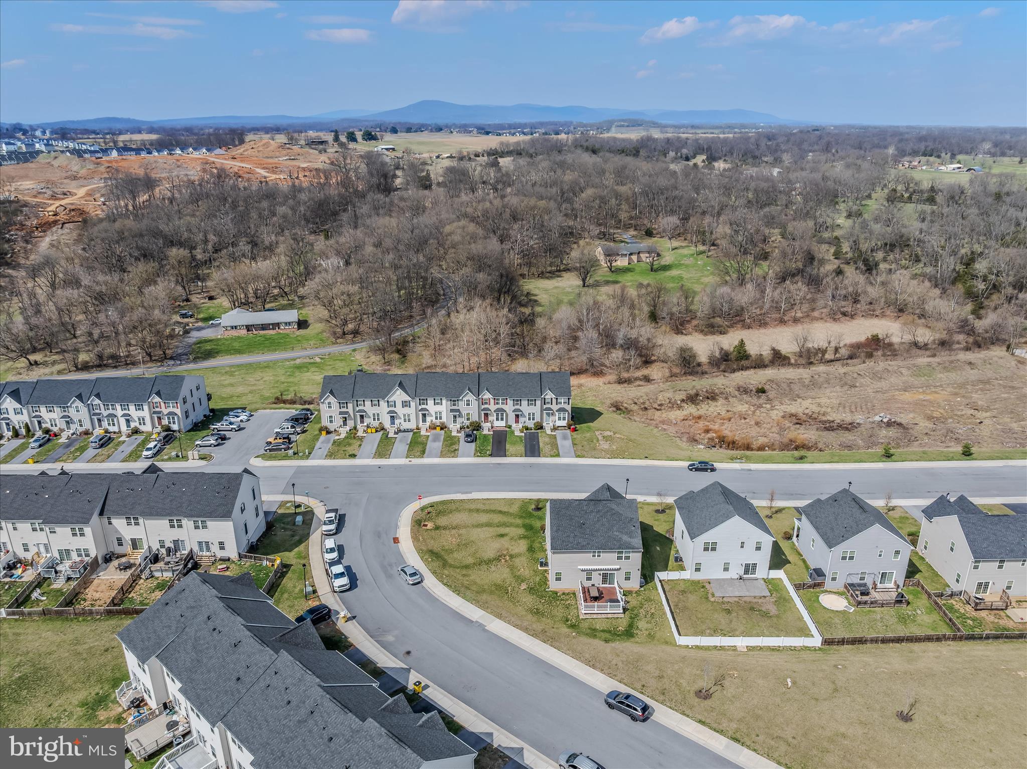POTOMAC STATION - Residential