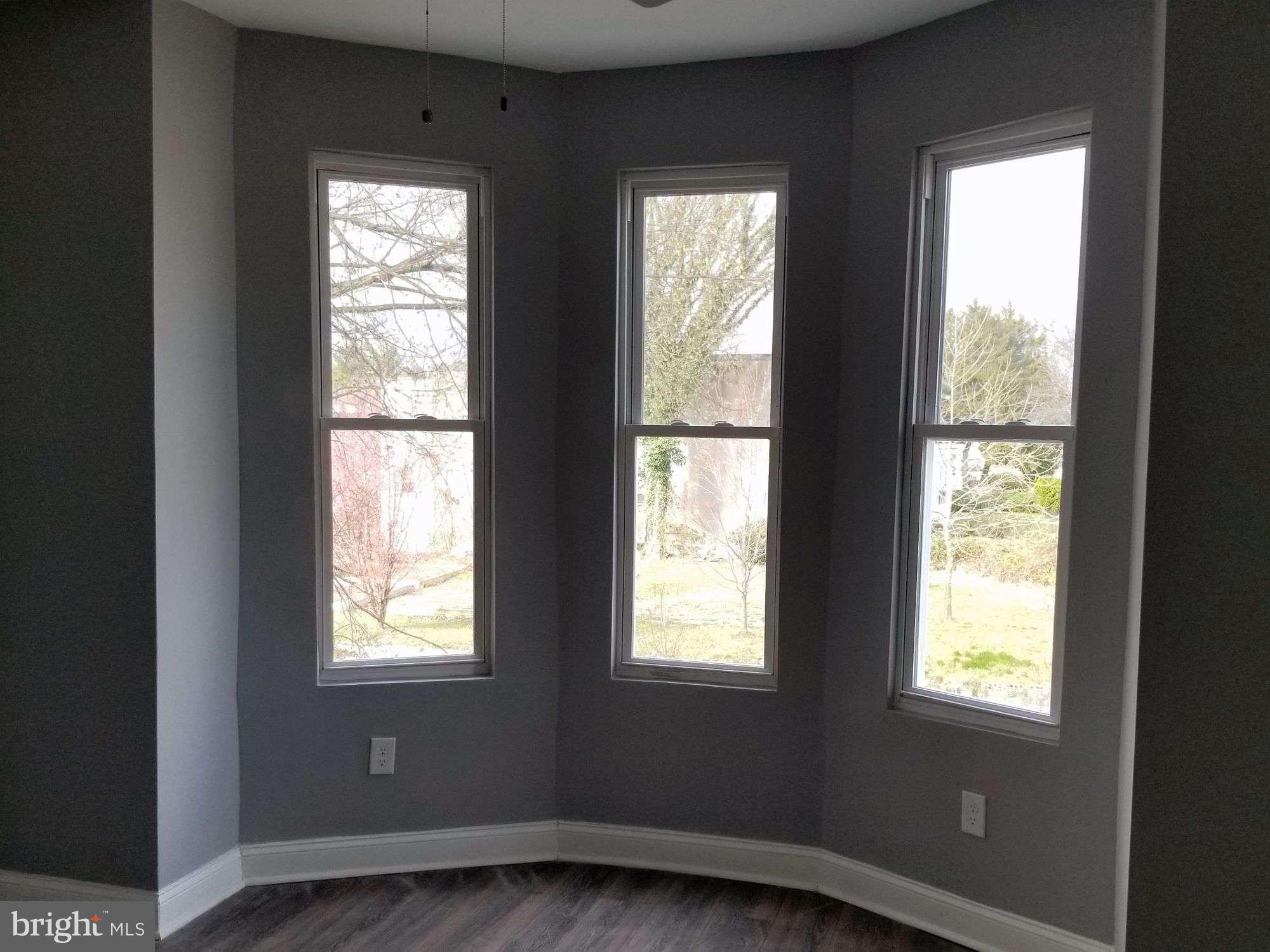 ROSEMONT EAST - Residential