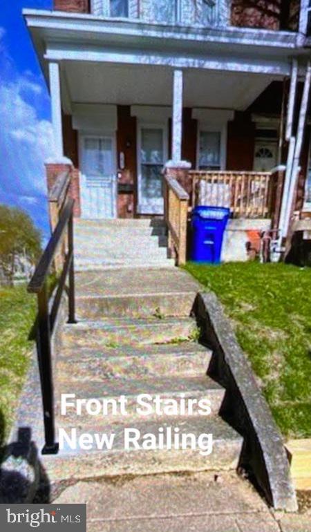 ROSEMONT EAST - Residential
