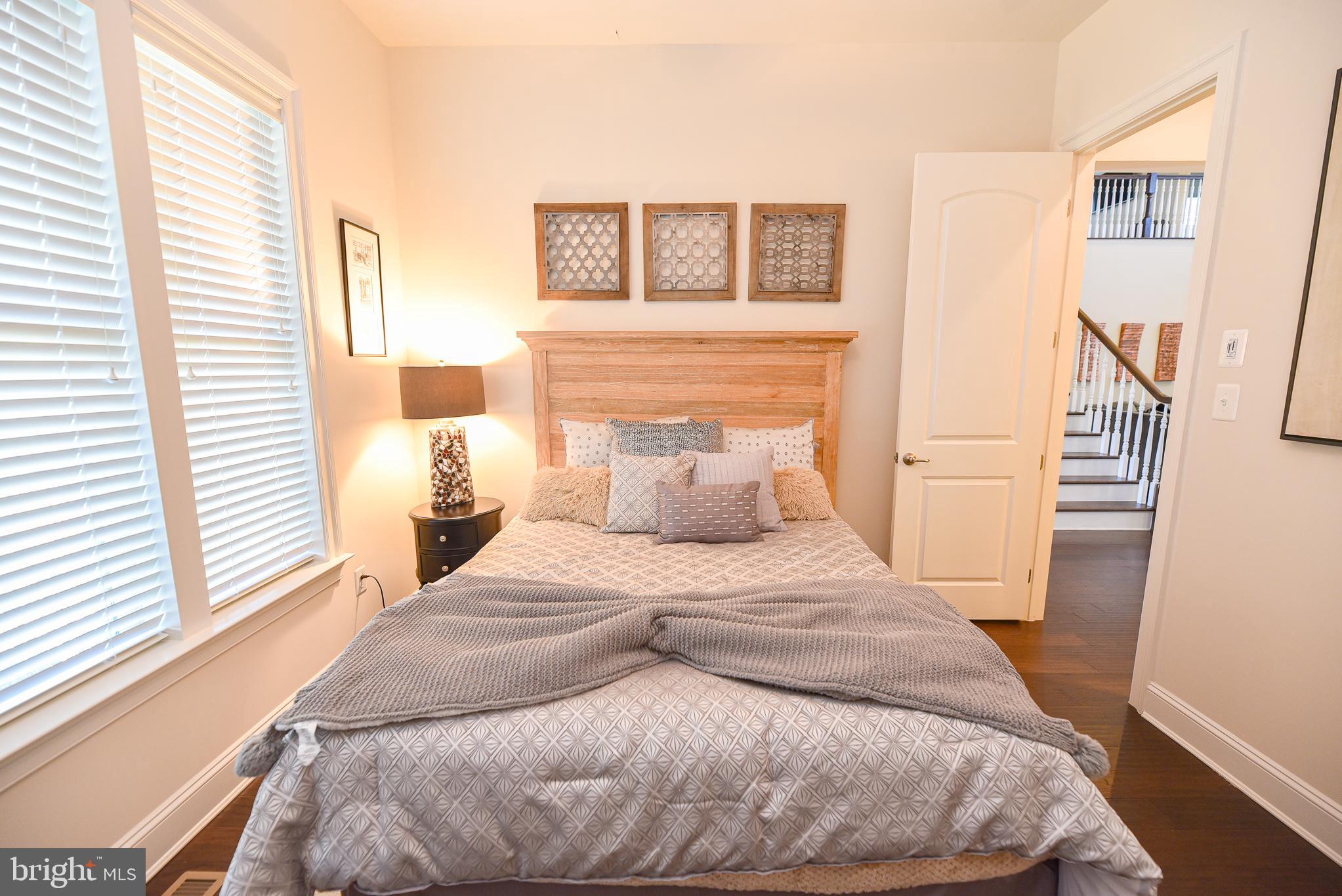 BAY FOREST CLUB - Residential