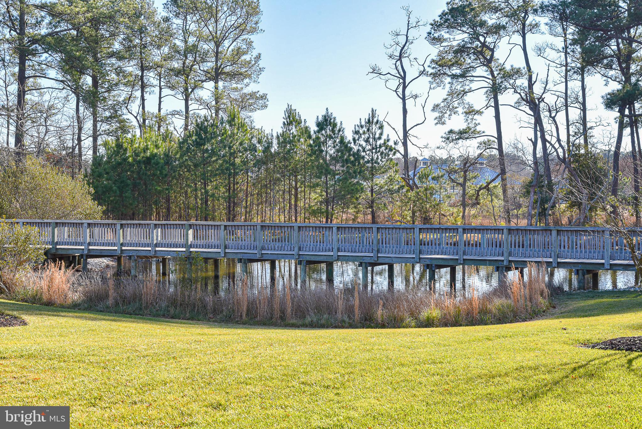 BAY FOREST CLUB - Residential