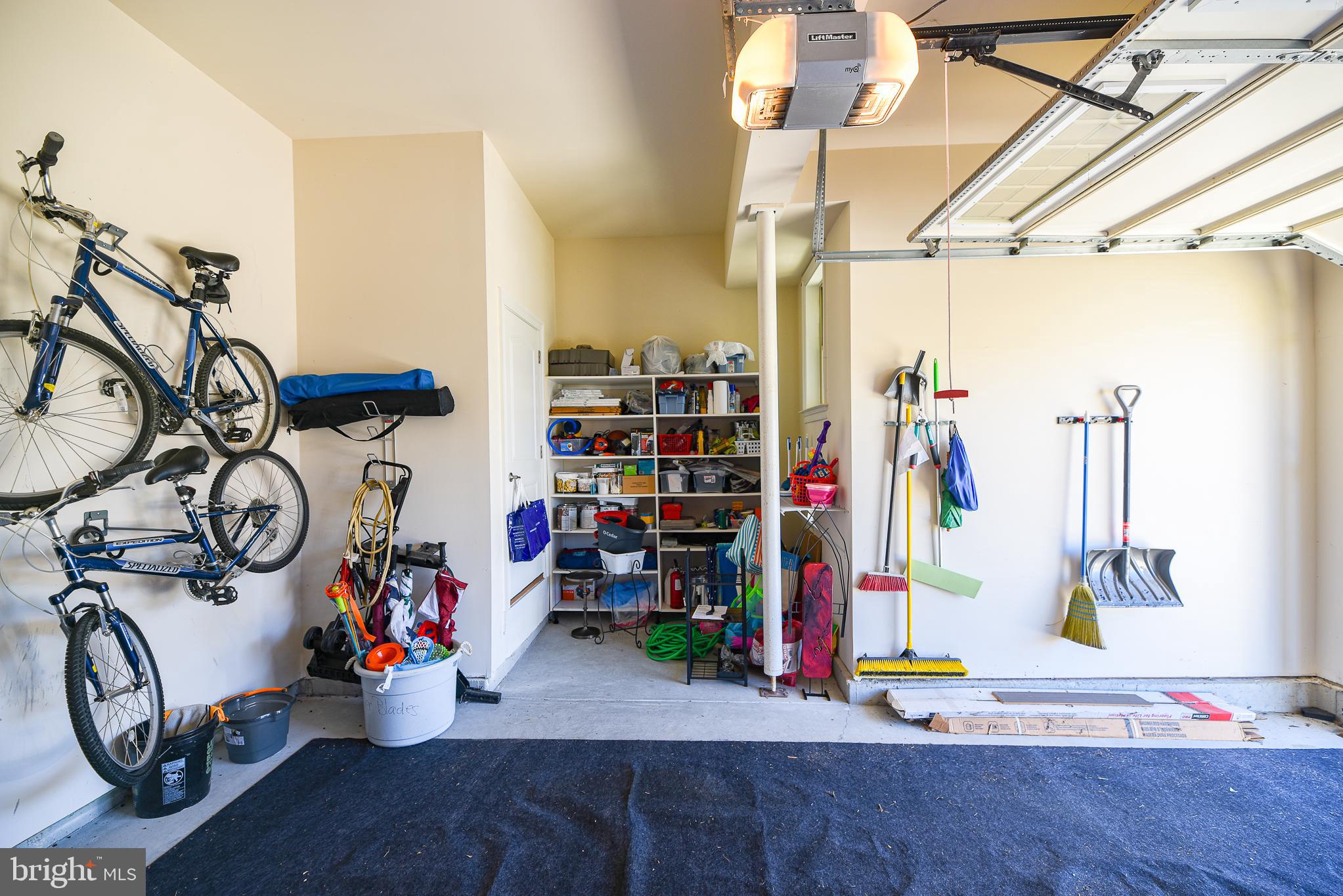 BAY FOREST CLUB - Residential