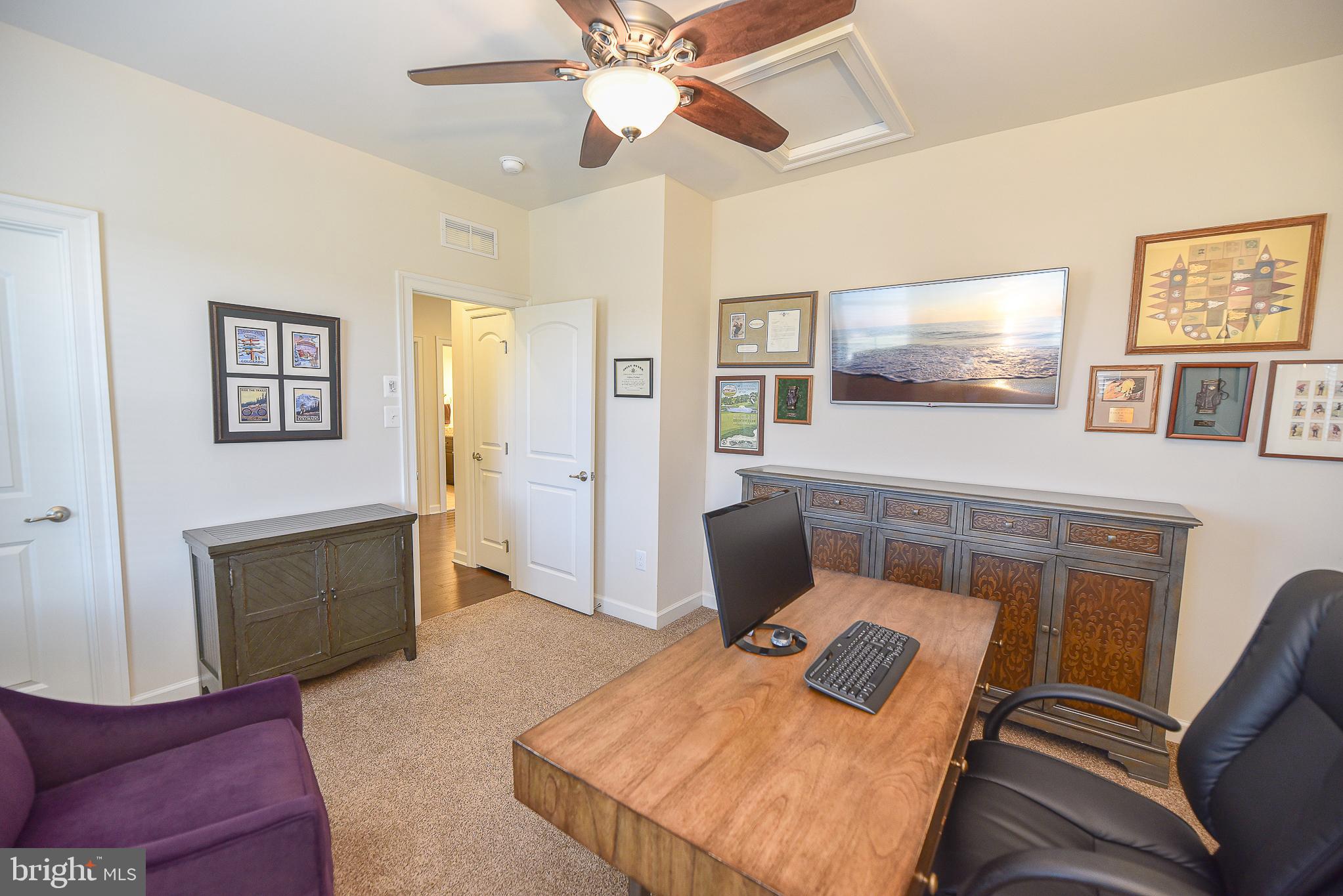 BAY FOREST CLUB - Residential