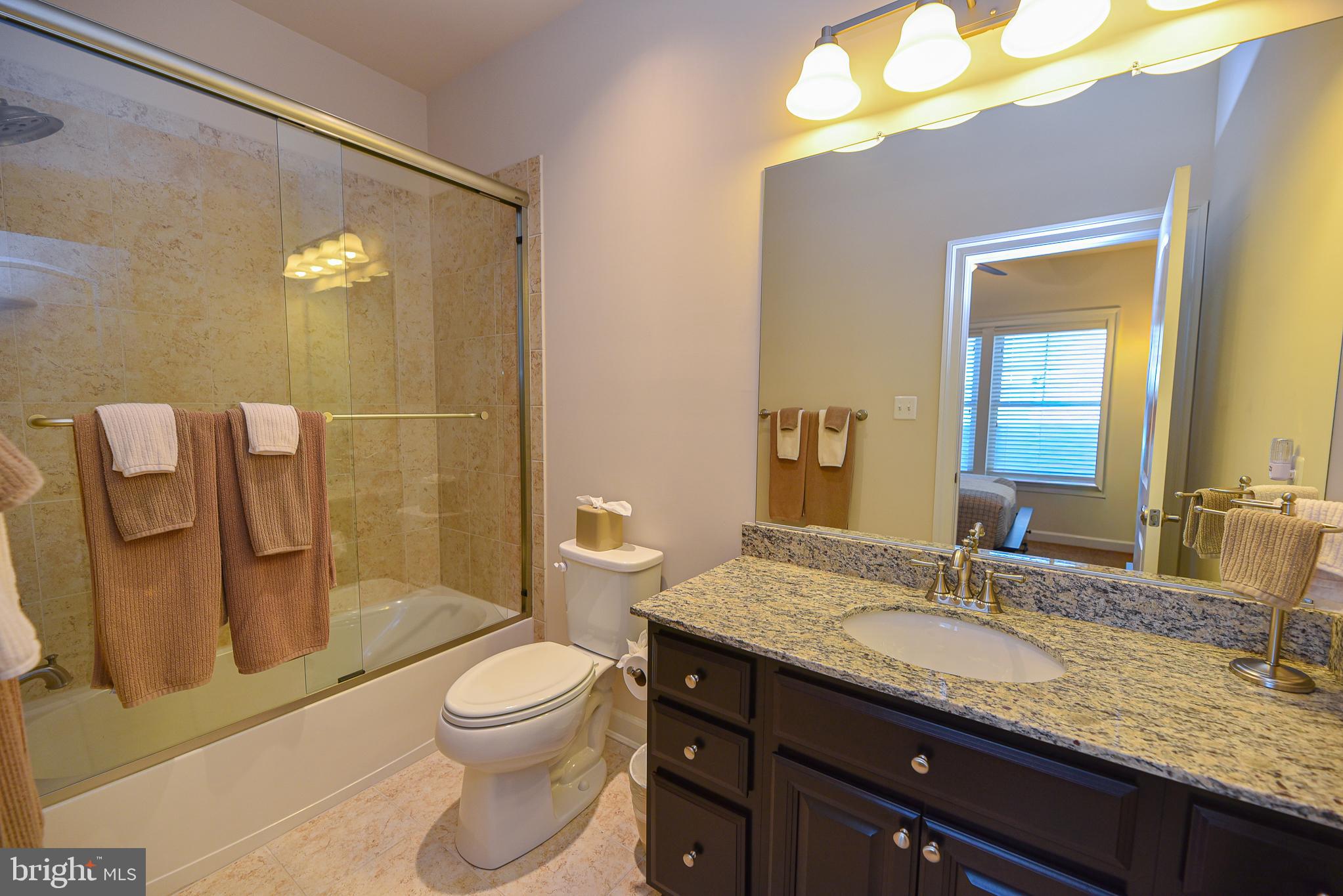 BAY FOREST CLUB - Residential