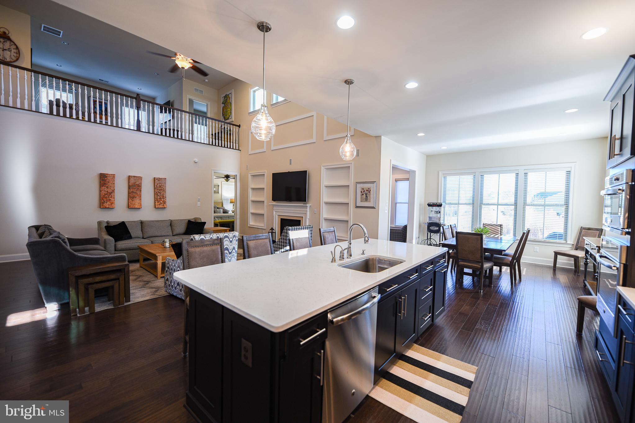 BAY FOREST CLUB - Residential