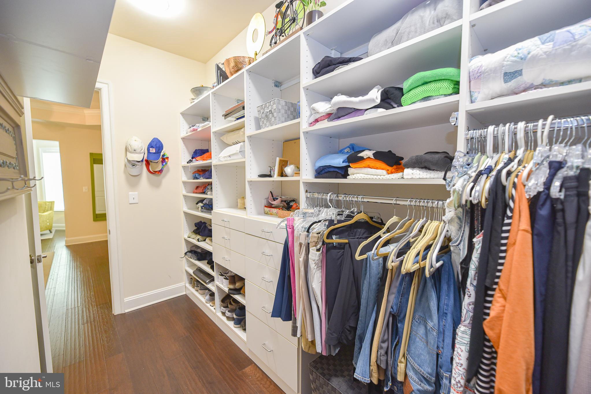 BAY FOREST CLUB - Residential