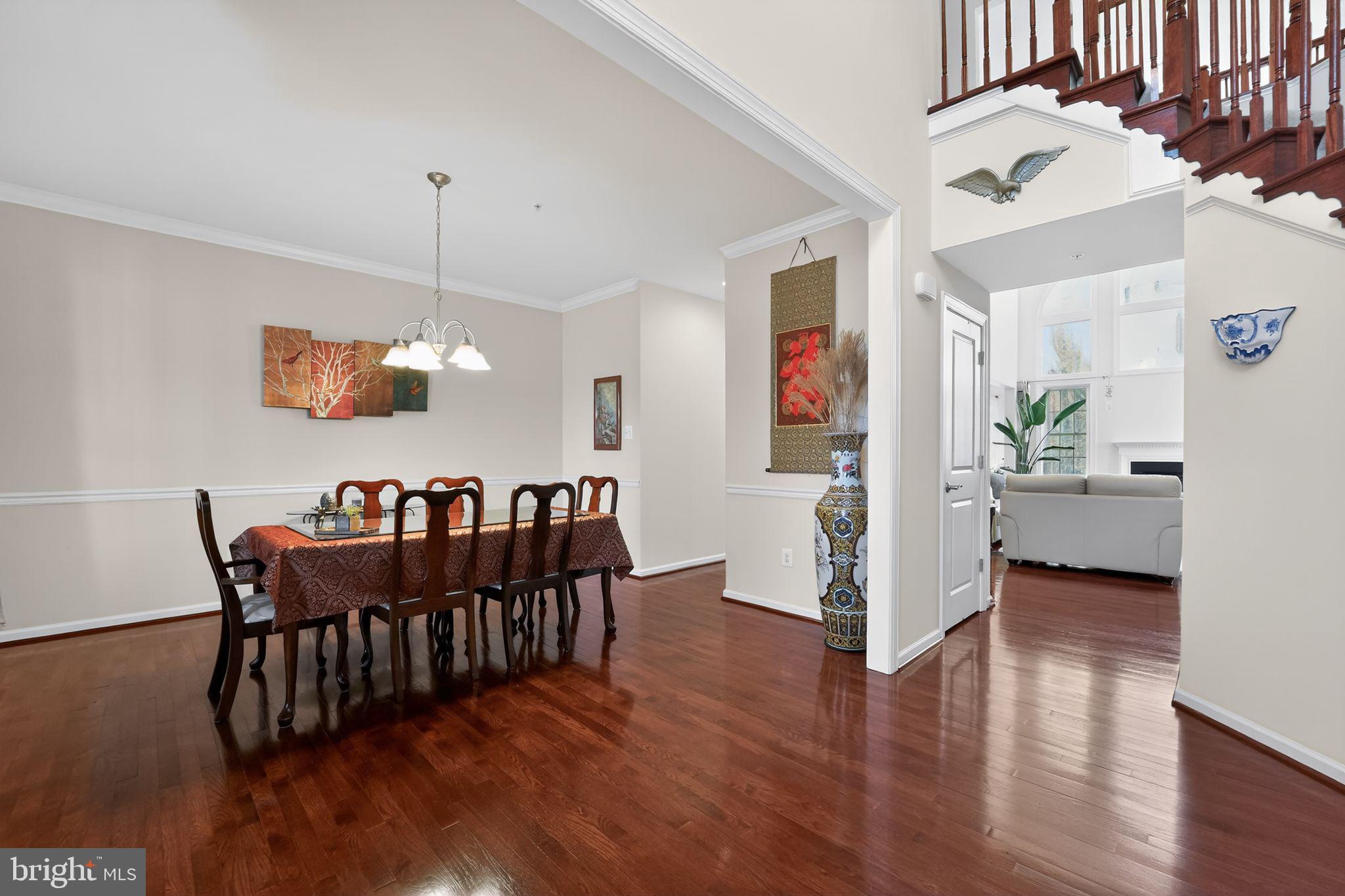 RIVERWOOD - Residential