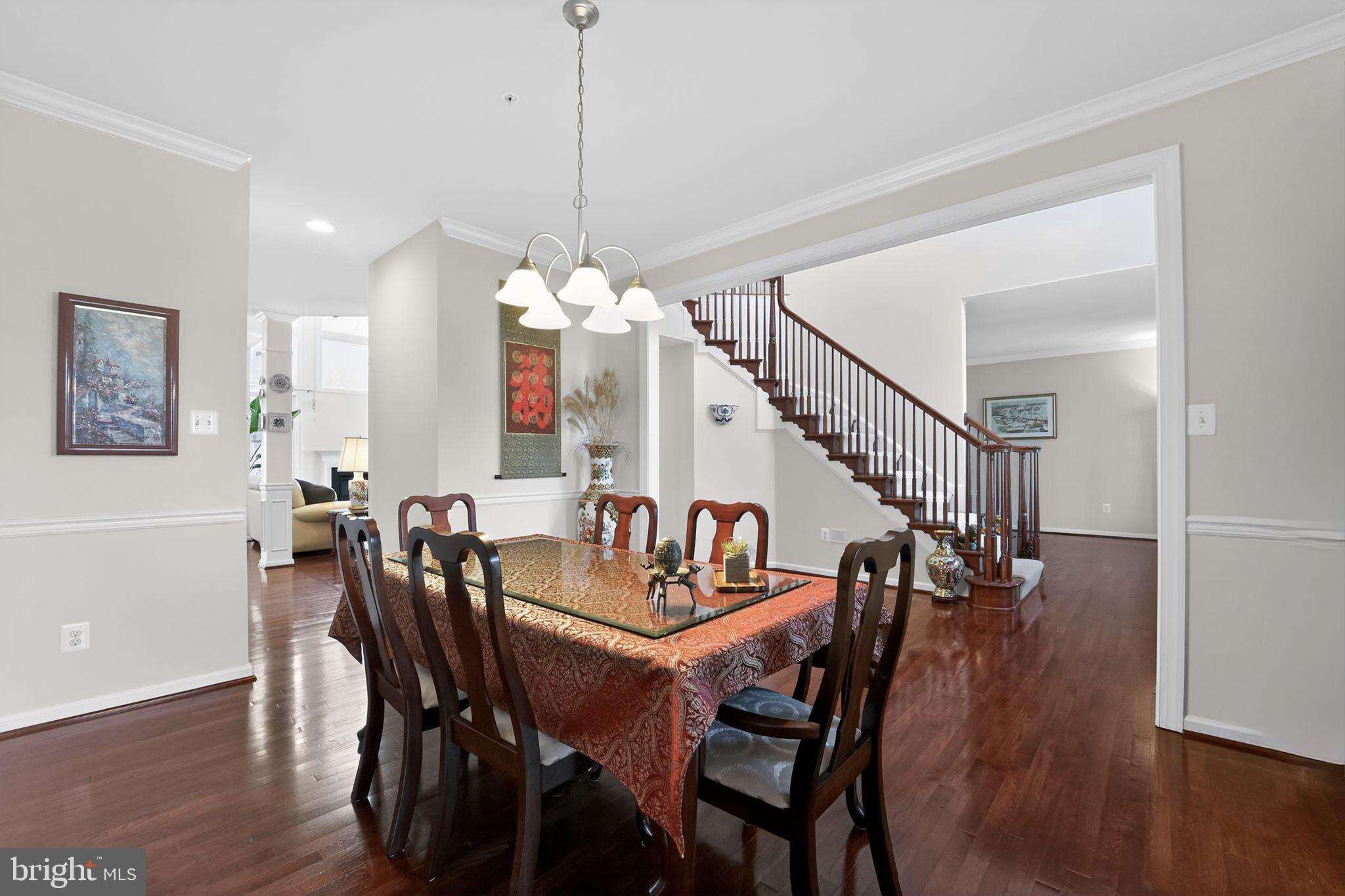 RIVERWOOD - Residential