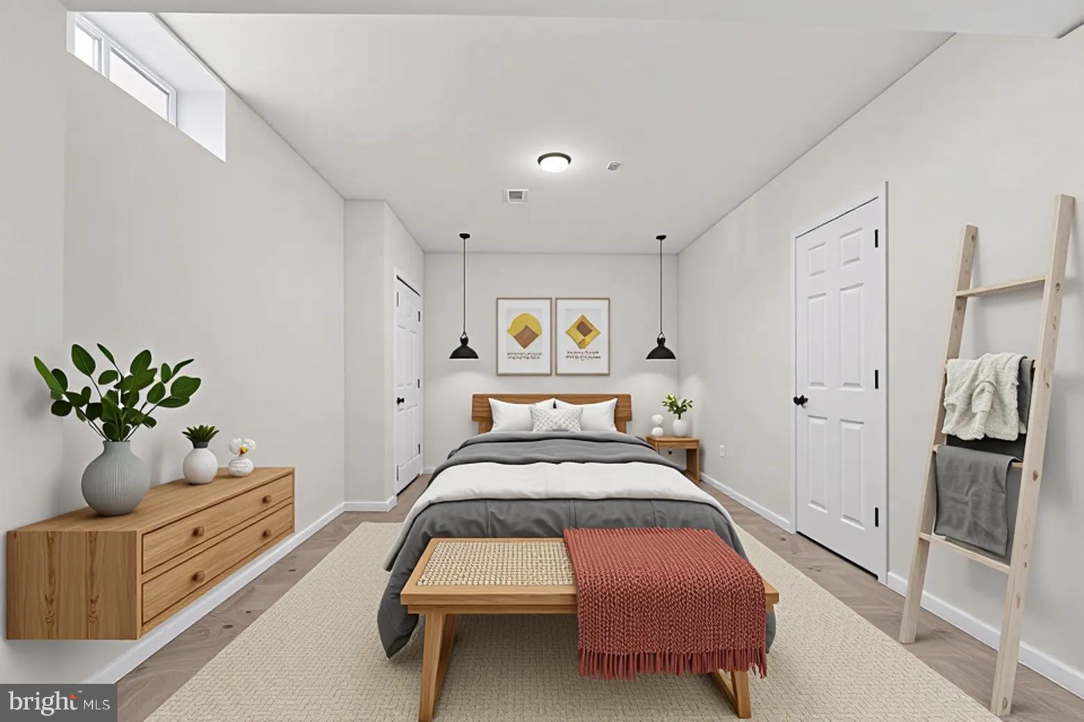 RIVERWOOD - Residential