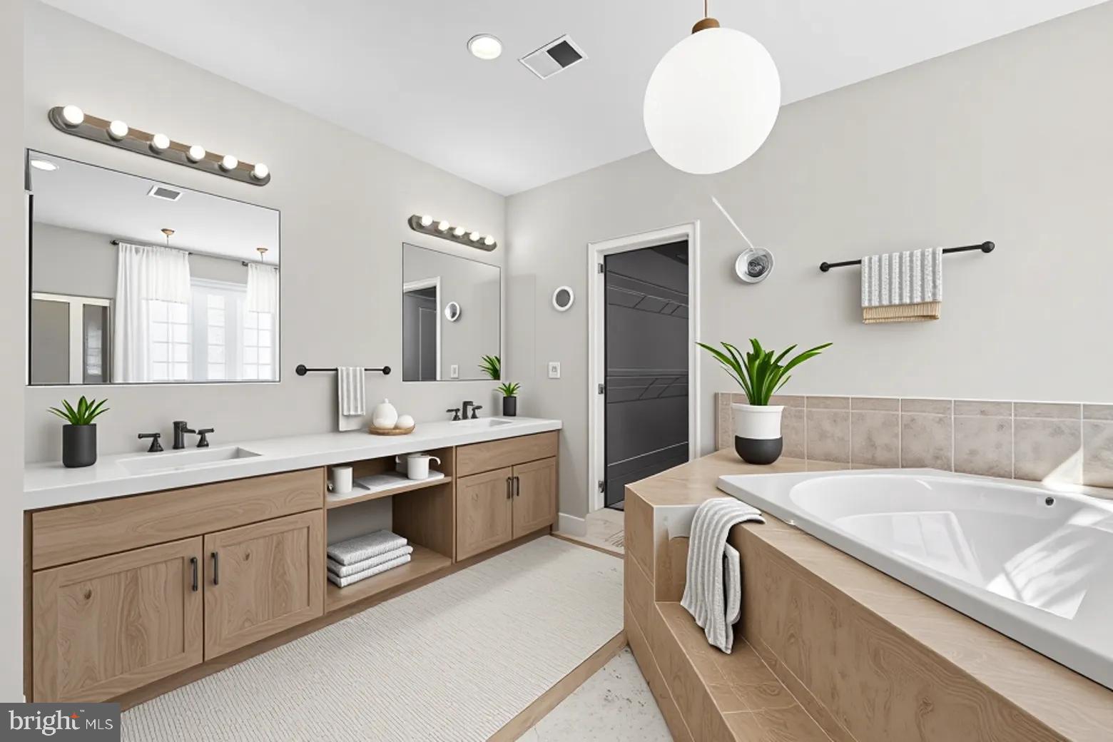 RIVERWOOD - Residential