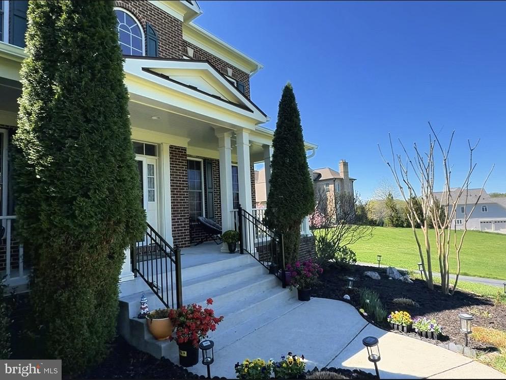 RIVERWOOD - Residential