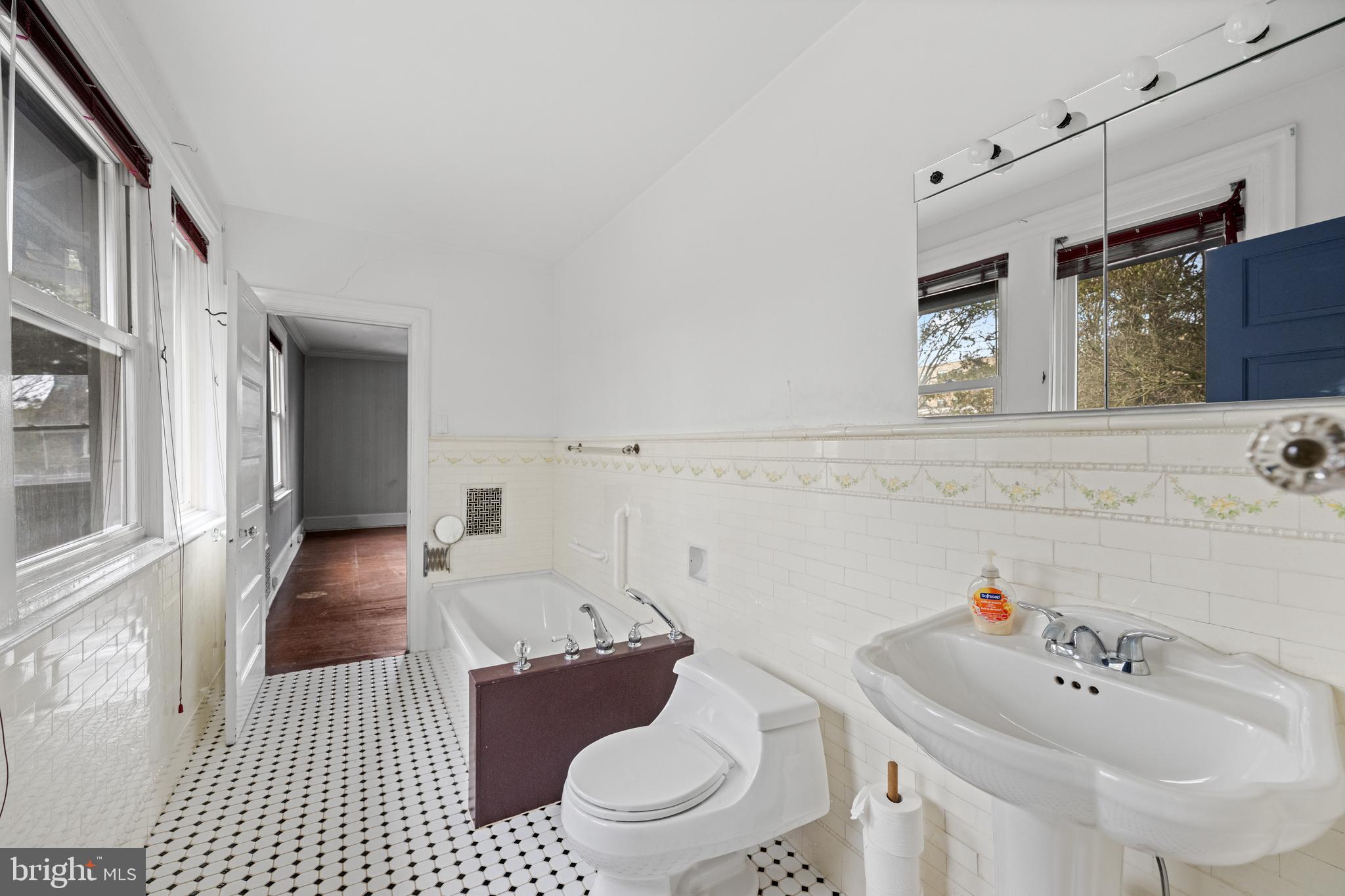 ARDMORE - Residential