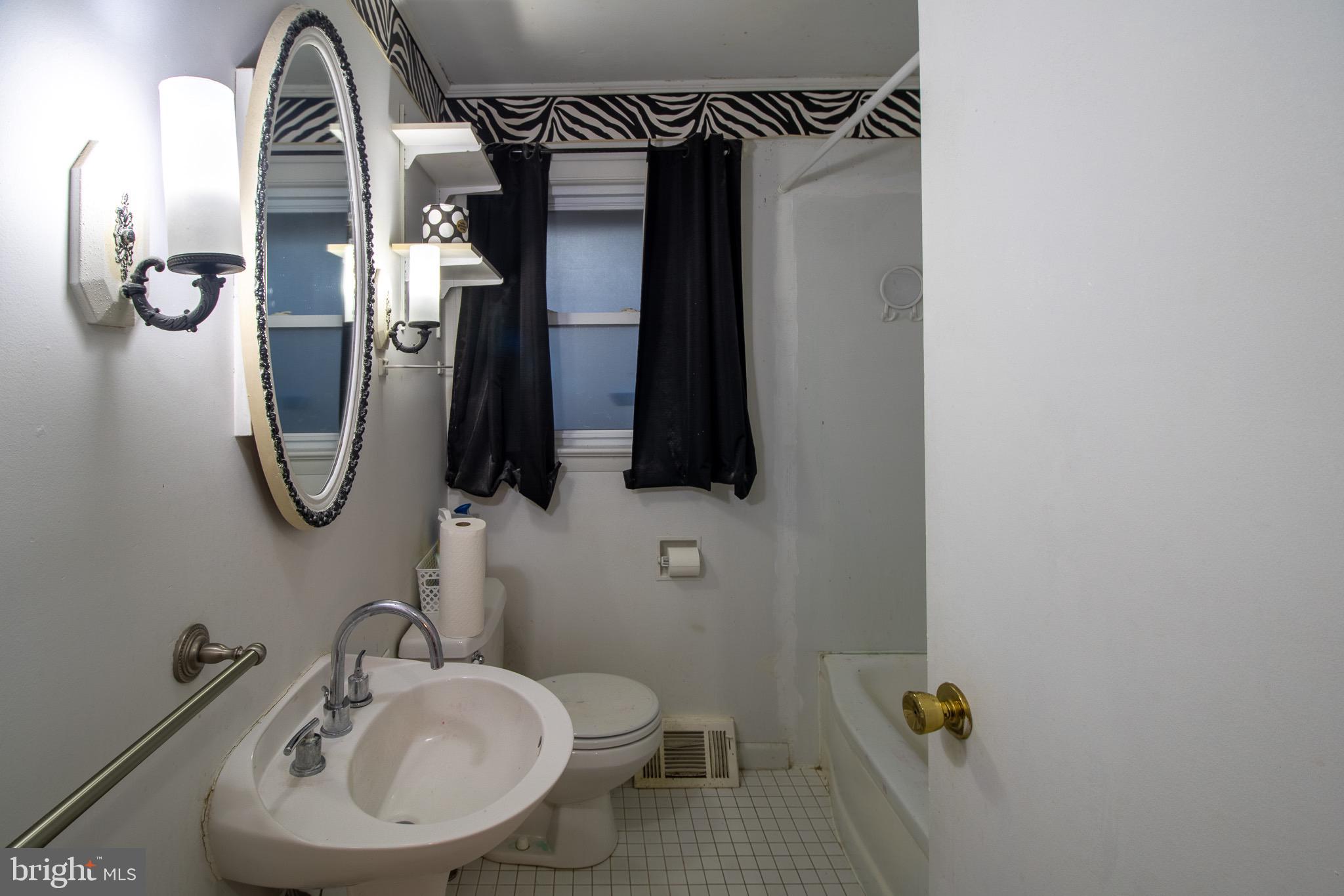 MARTINSBURG CITY - Residential