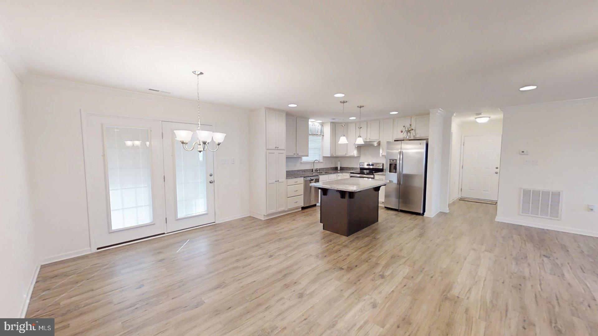 BRIDLE CREEK - Residential