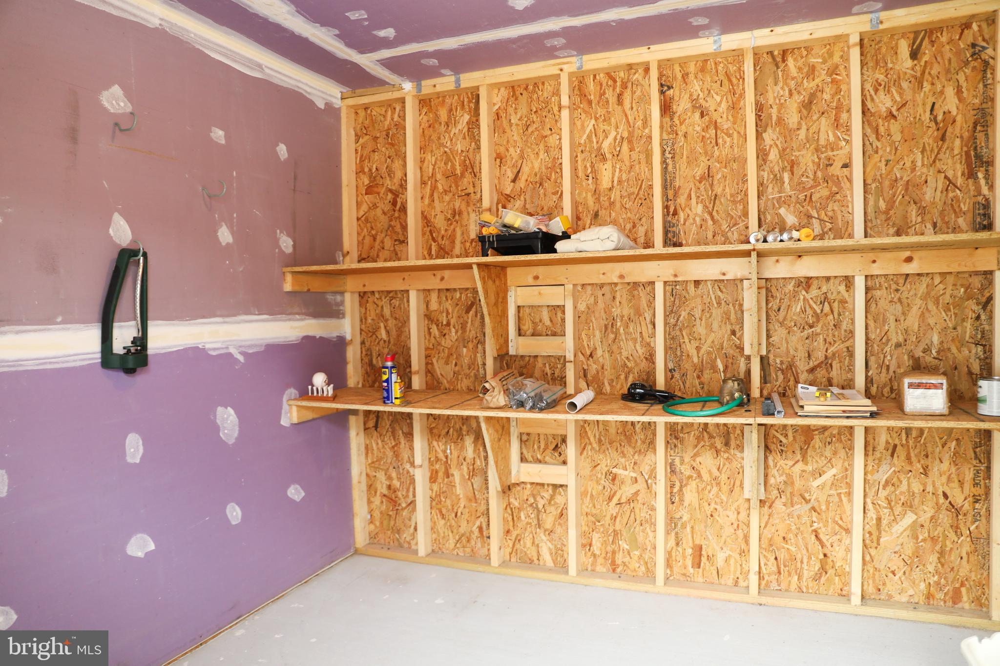 BRIDLE CREEK - Residential