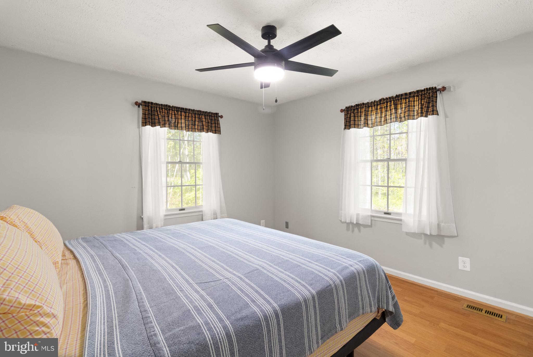 KENNY WOODS - Residential