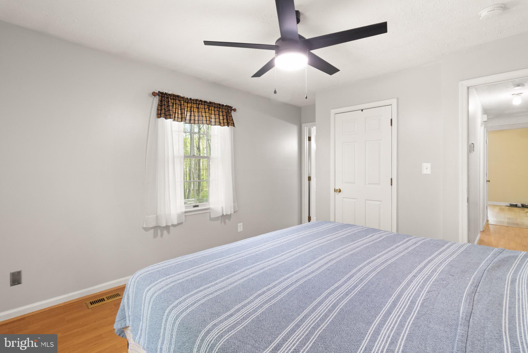 KENNY WOODS - Residential