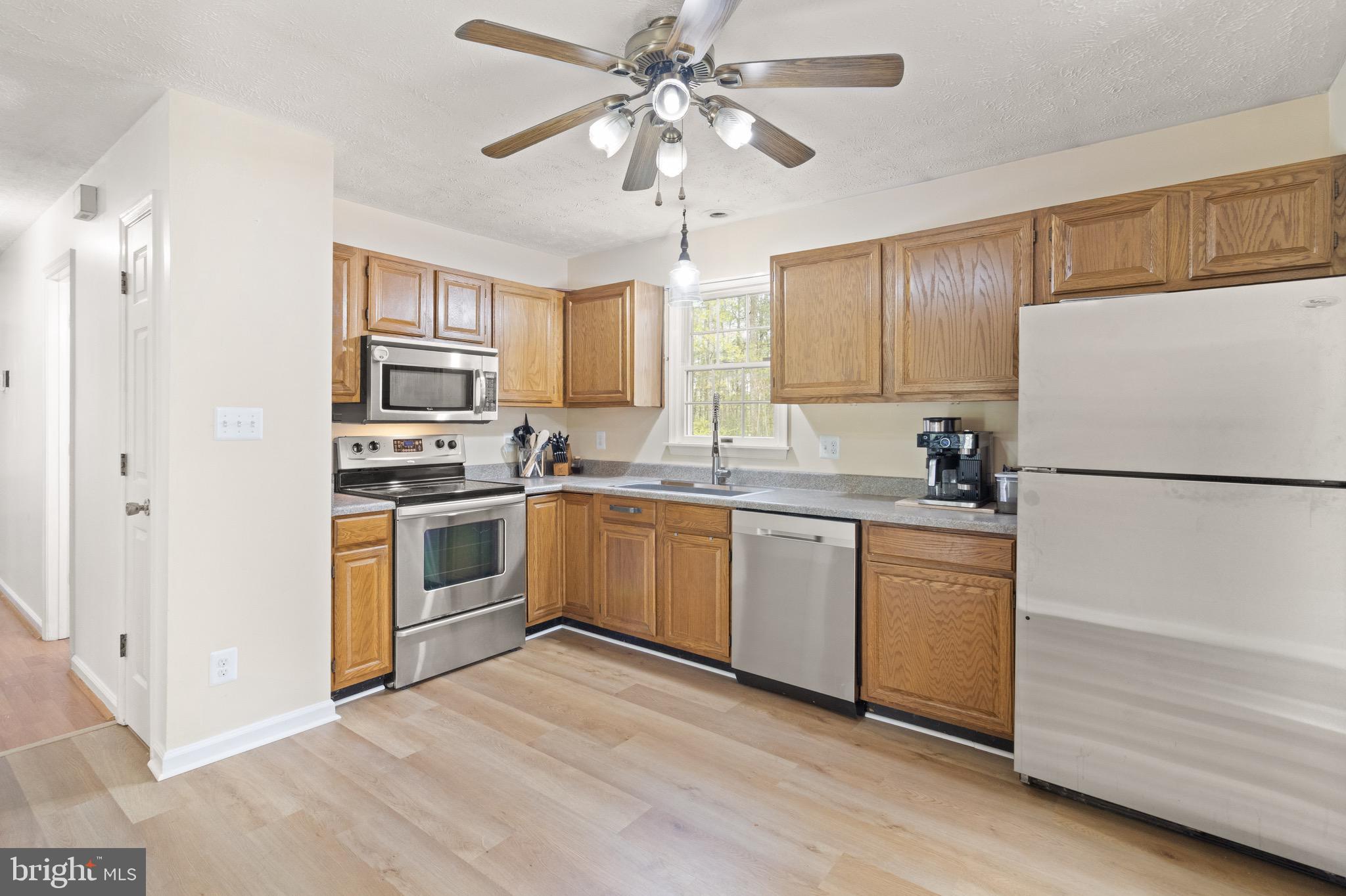 KENNY WOODS - Residential