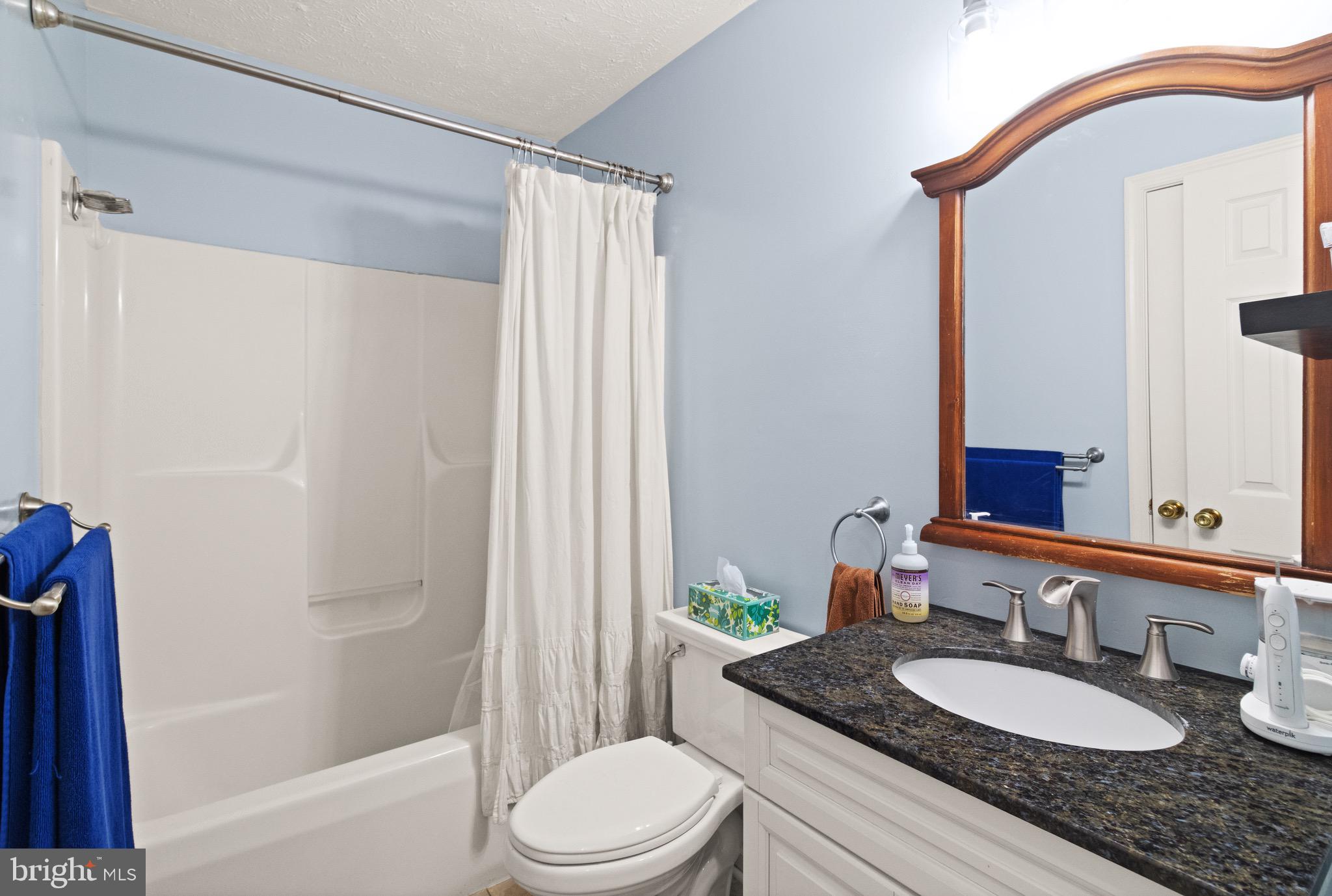 KENNY WOODS - Residential