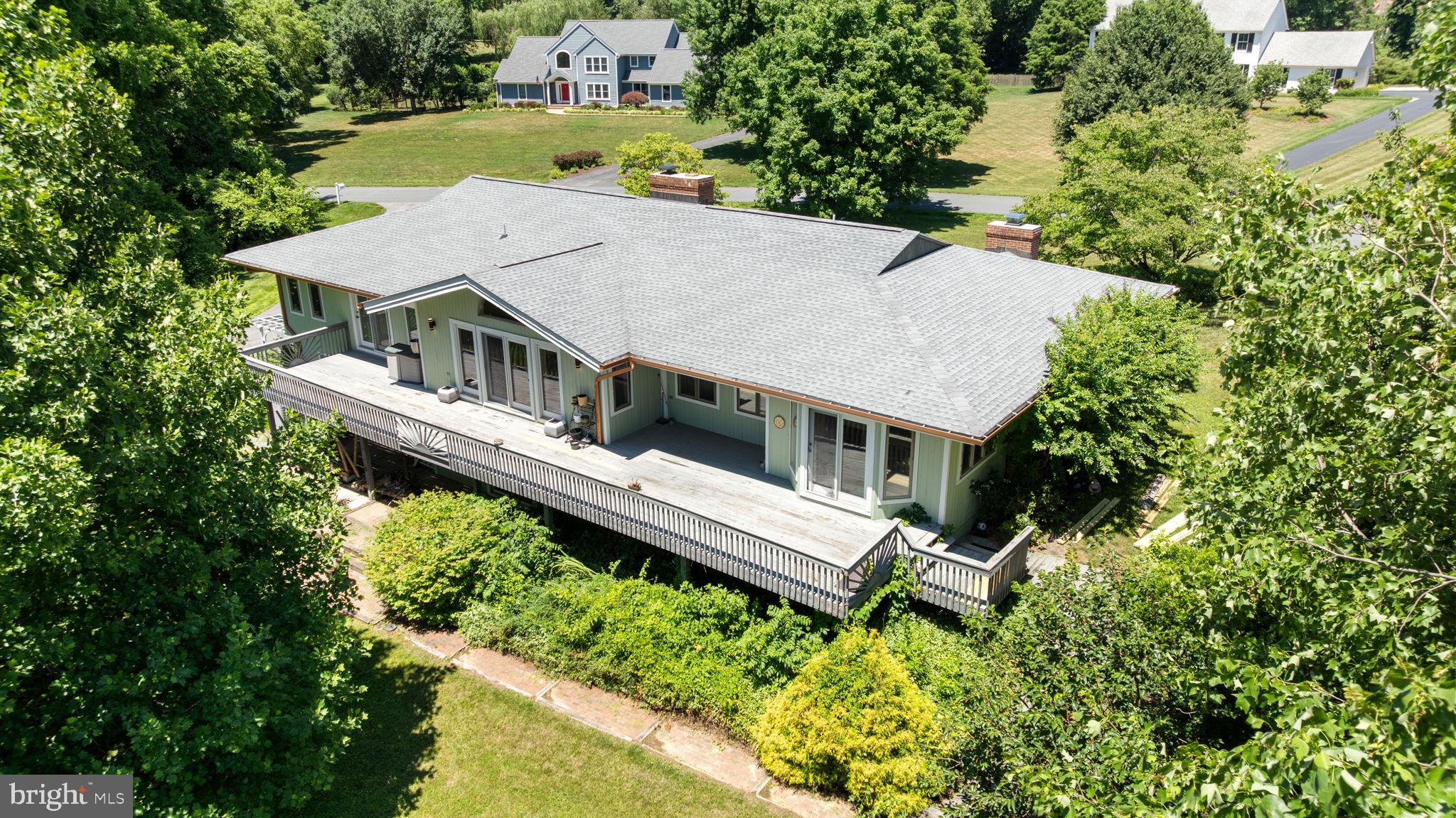 1047 SUGAR MAPLE DRIVE