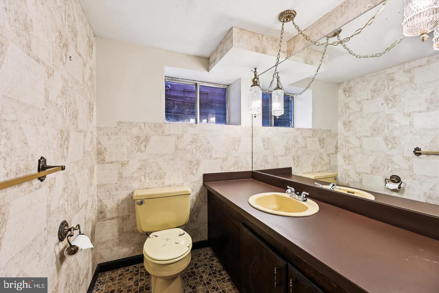 WINTERSET - Residential Lease