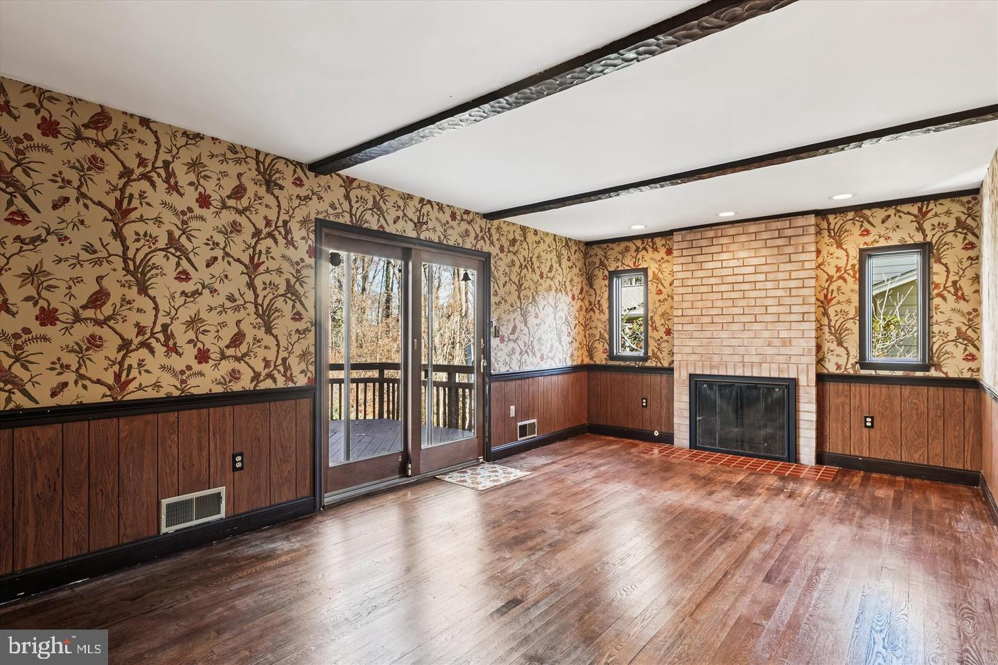 WINTERSET - Residential Lease