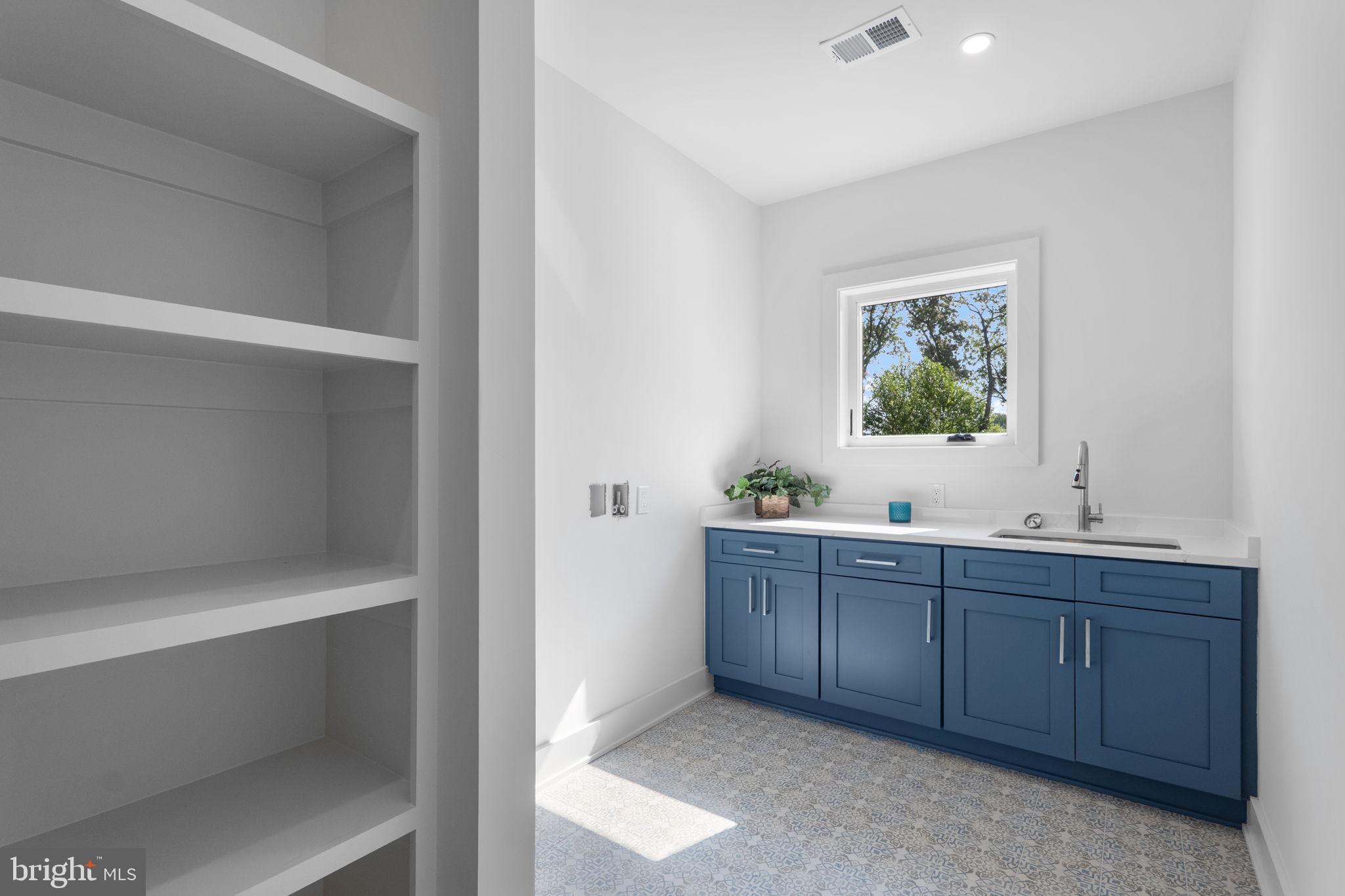 ARNOLD PARK - Residential