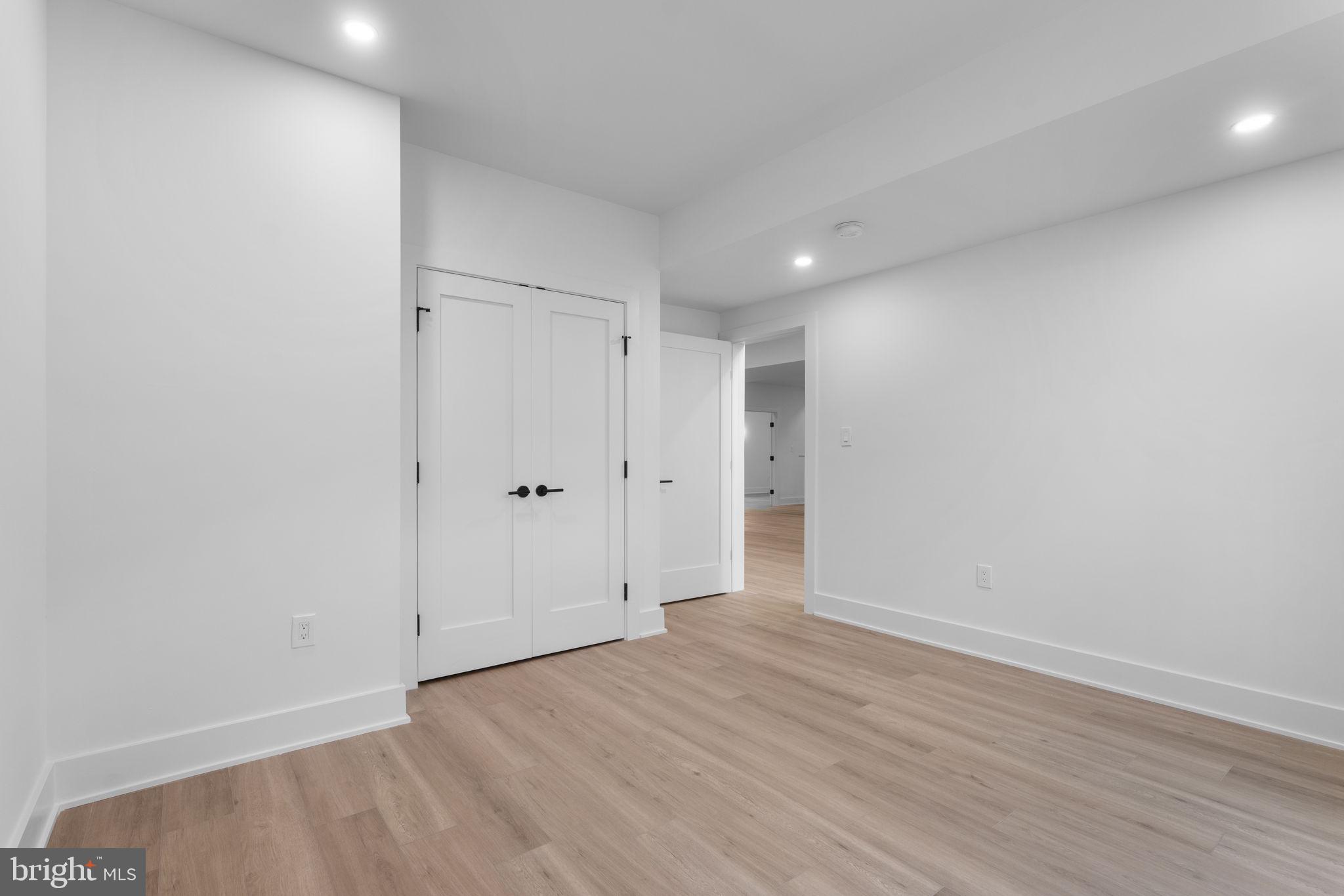 ARNOLD PARK - Residential