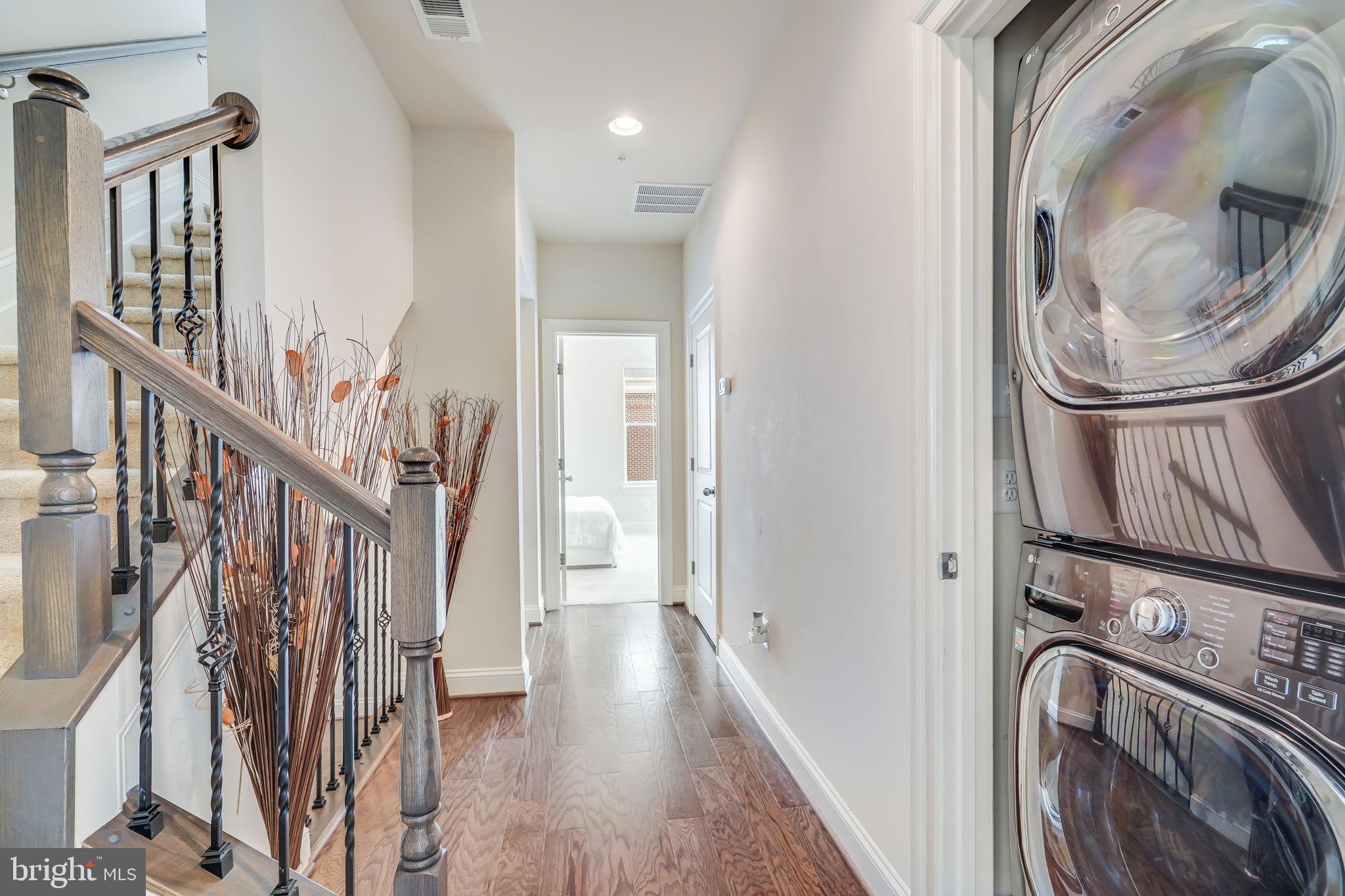 POTOMAC OVERLOOK CONDO - Residential Lease