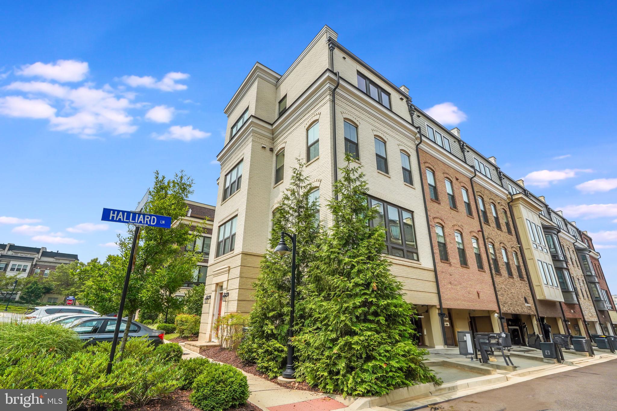 POTOMAC OVERLOOK CONDO - Residential Lease