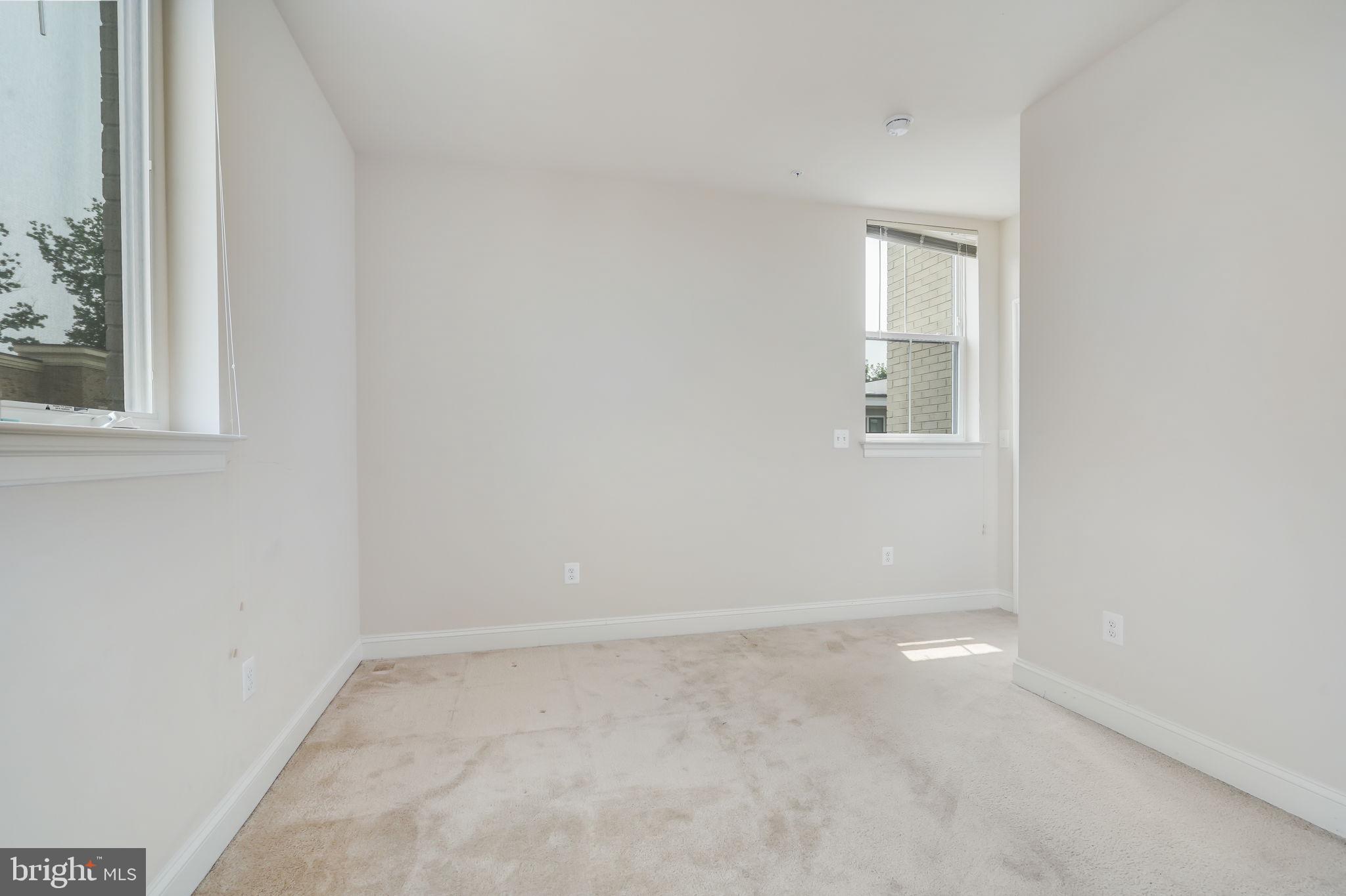 POTOMAC OVERLOOK CONDO - Residential Lease