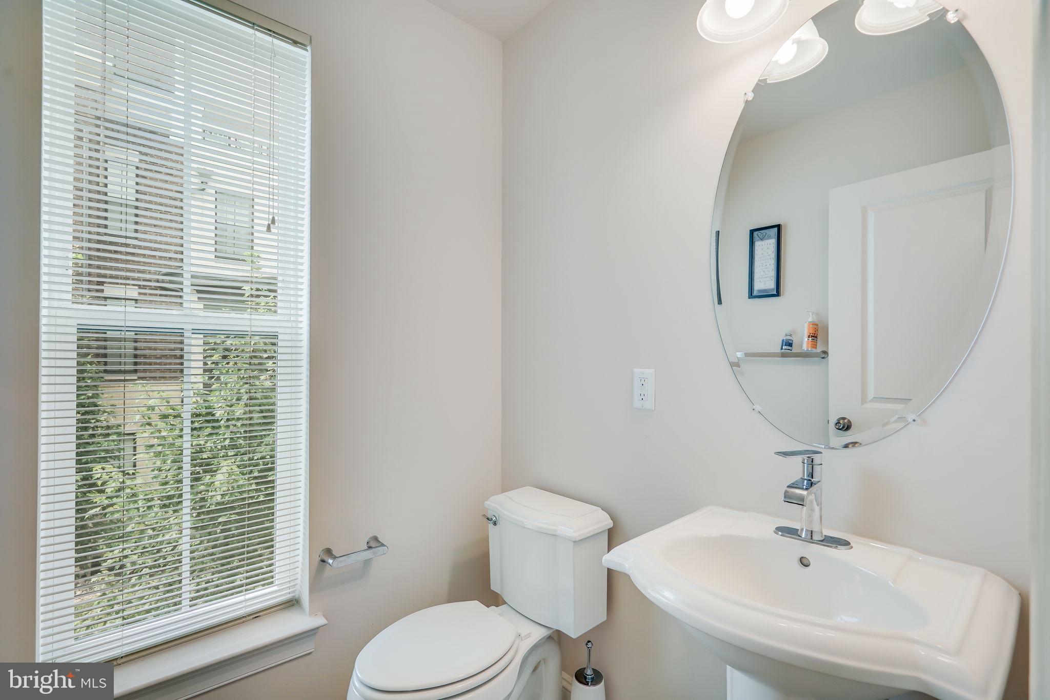 POTOMAC OVERLOOK CONDO - Residential Lease