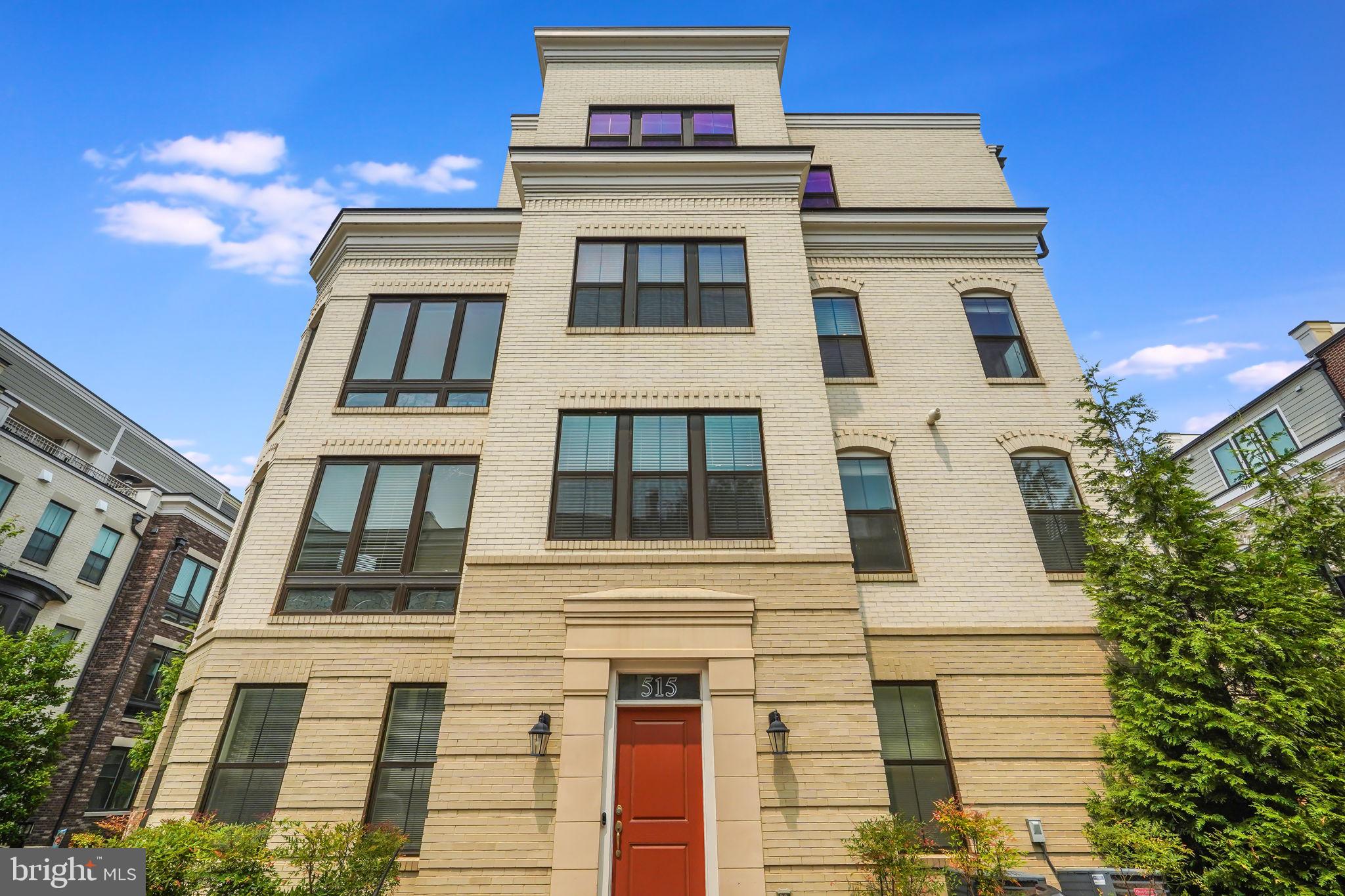 POTOMAC OVERLOOK CONDO - Residential Lease