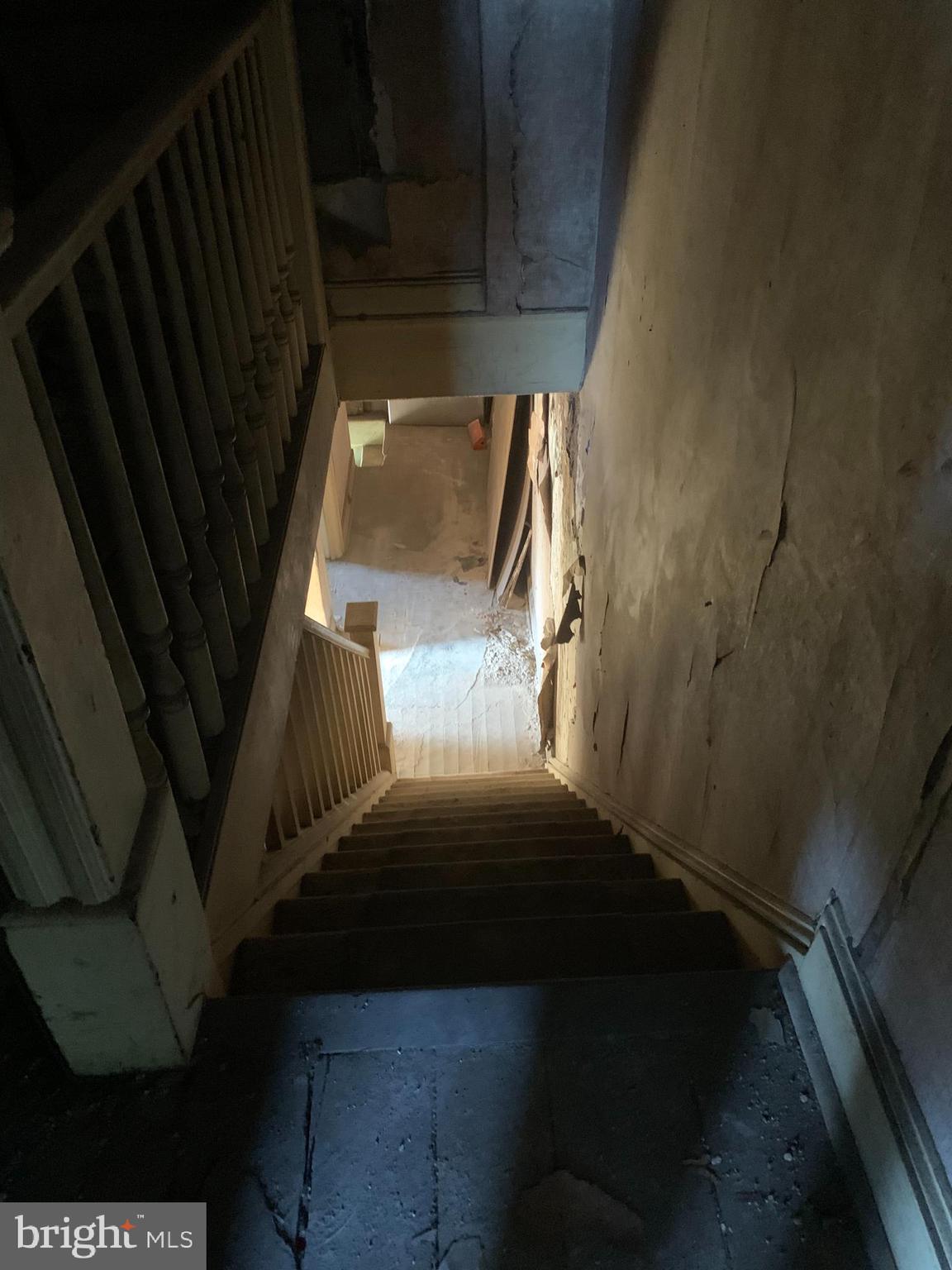 NEWBOLD - Commercial Sale