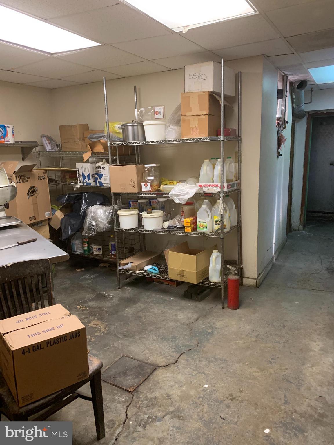 NEWBOLD - Commercial Sale