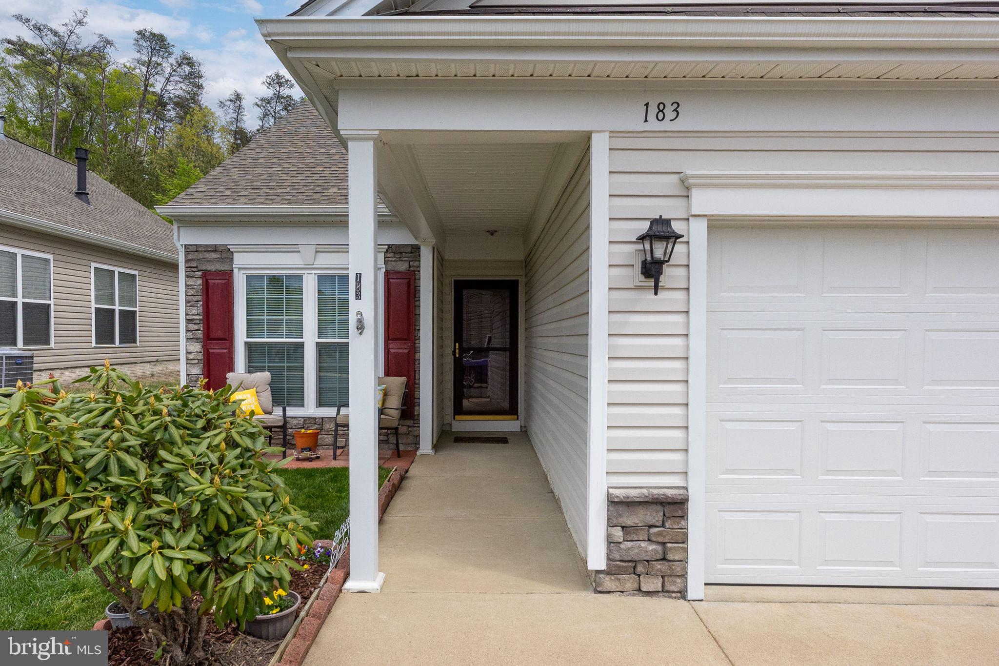 183 SMITHFIELD WAY
