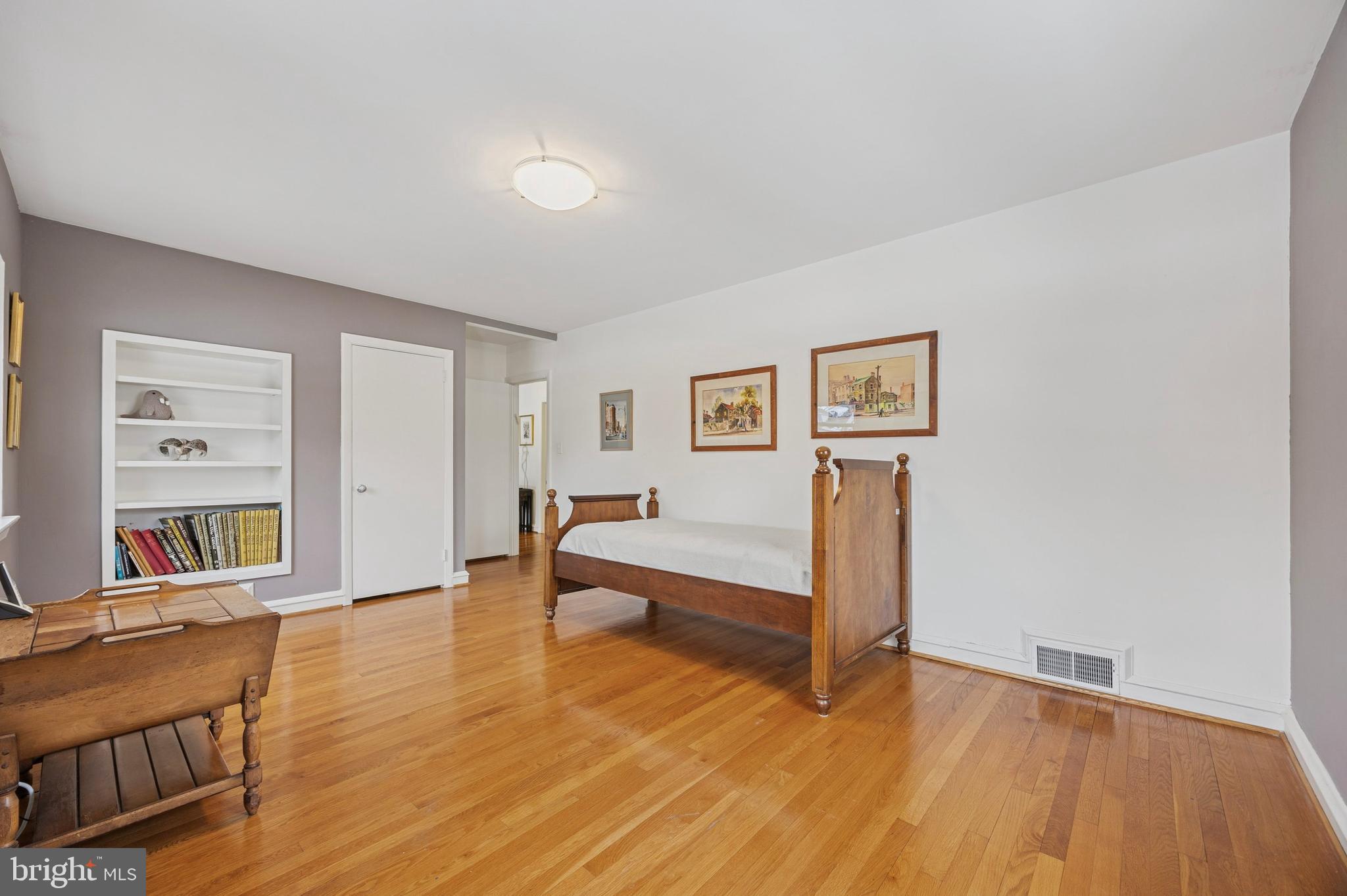 SHORTRIDGE - Residential