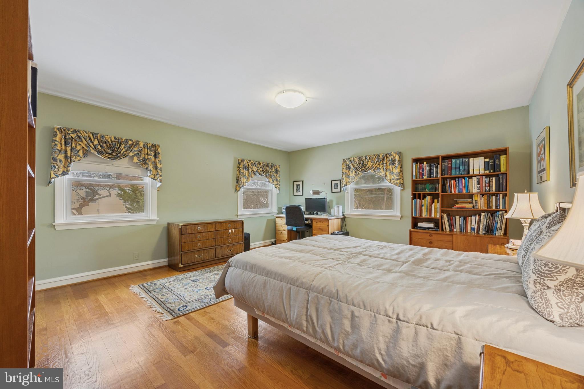 SHORTRIDGE - Residential