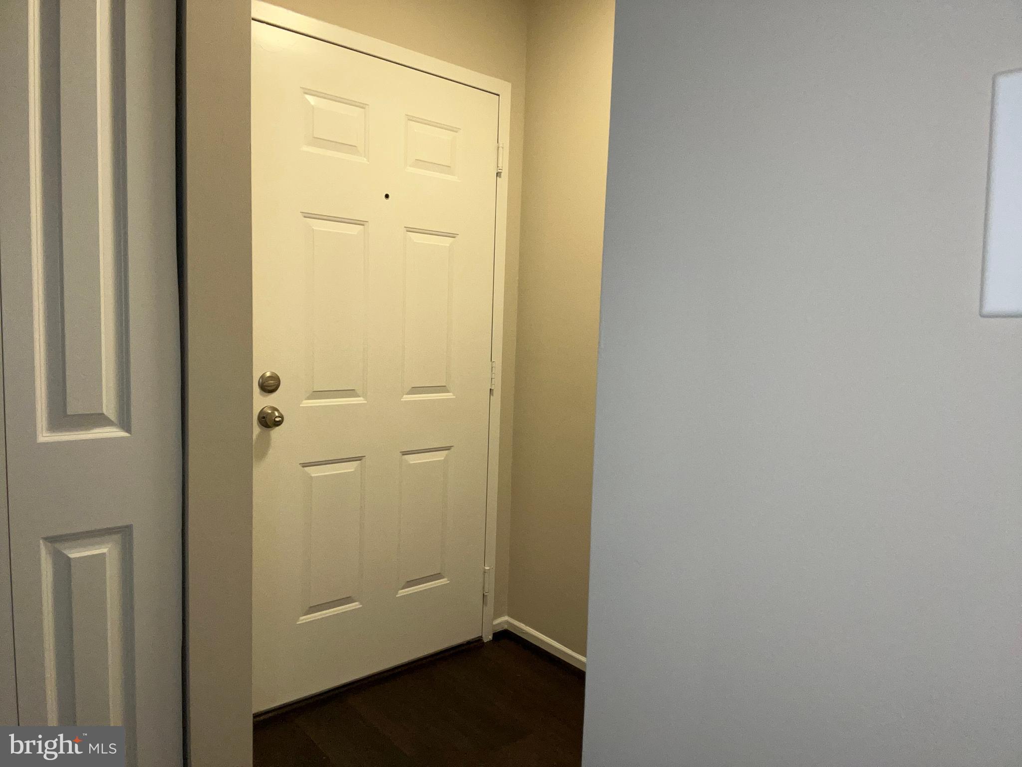 PARKWAY CONDOMINIUMS - Residential