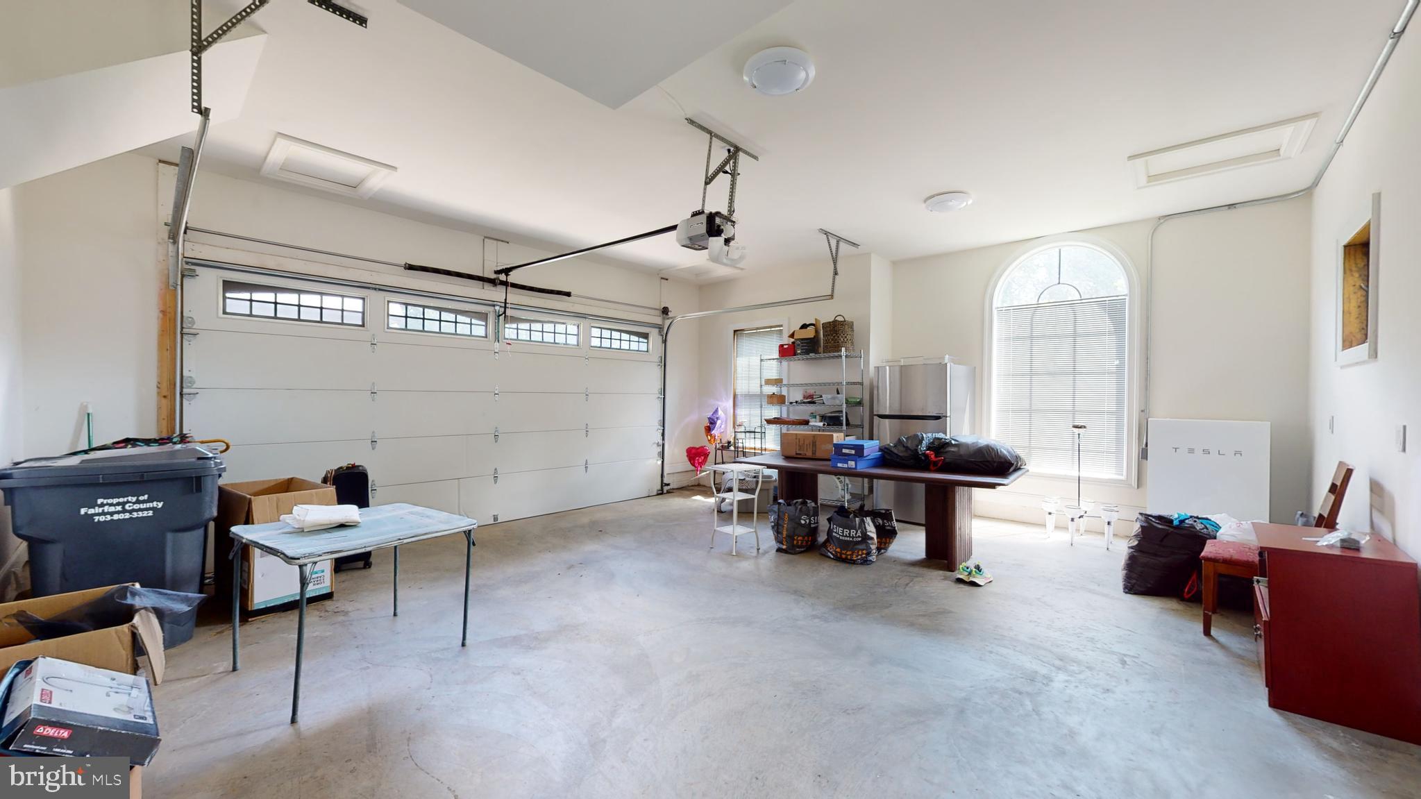 LANGLEY MANOR - Residential