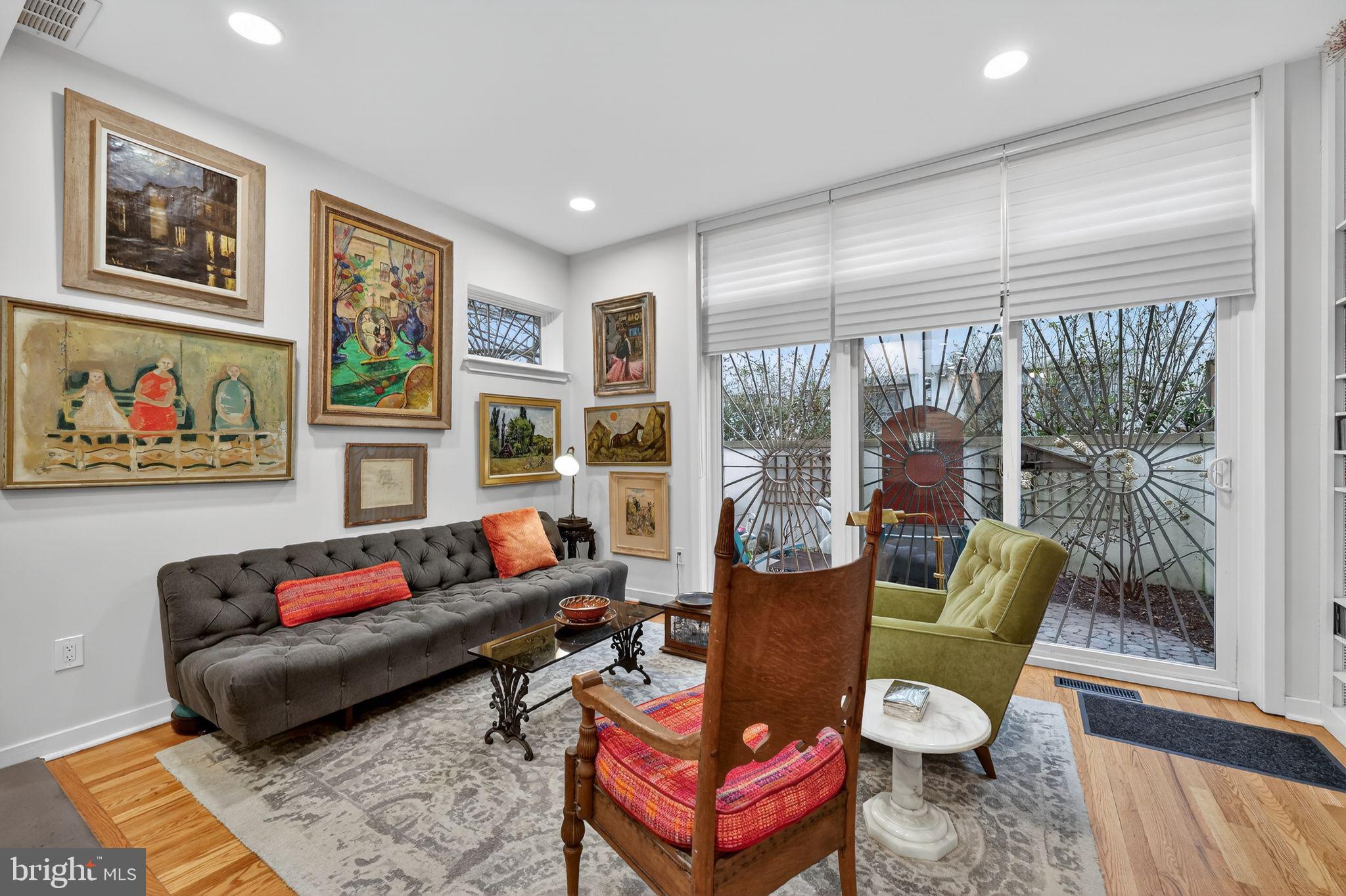 WASHINGTON SQ WEST - Residential