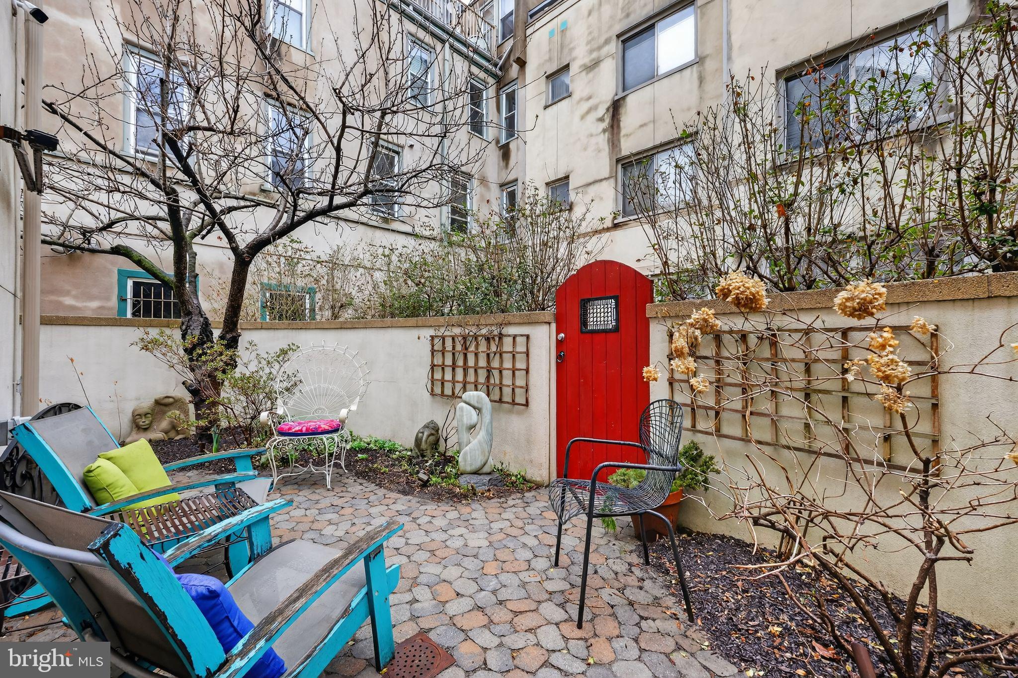 WASHINGTON SQ WEST - Residential