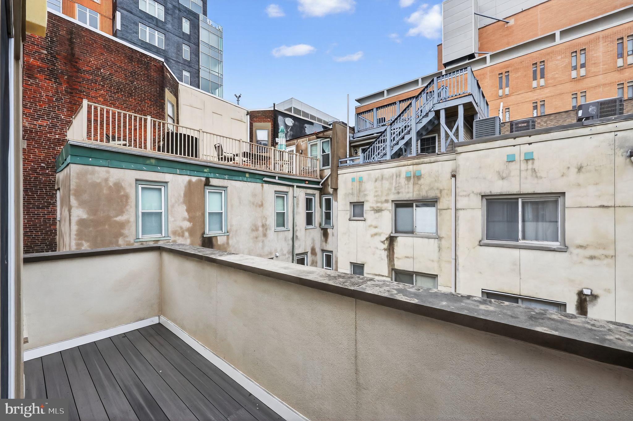 WASHINGTON SQ WEST - Residential