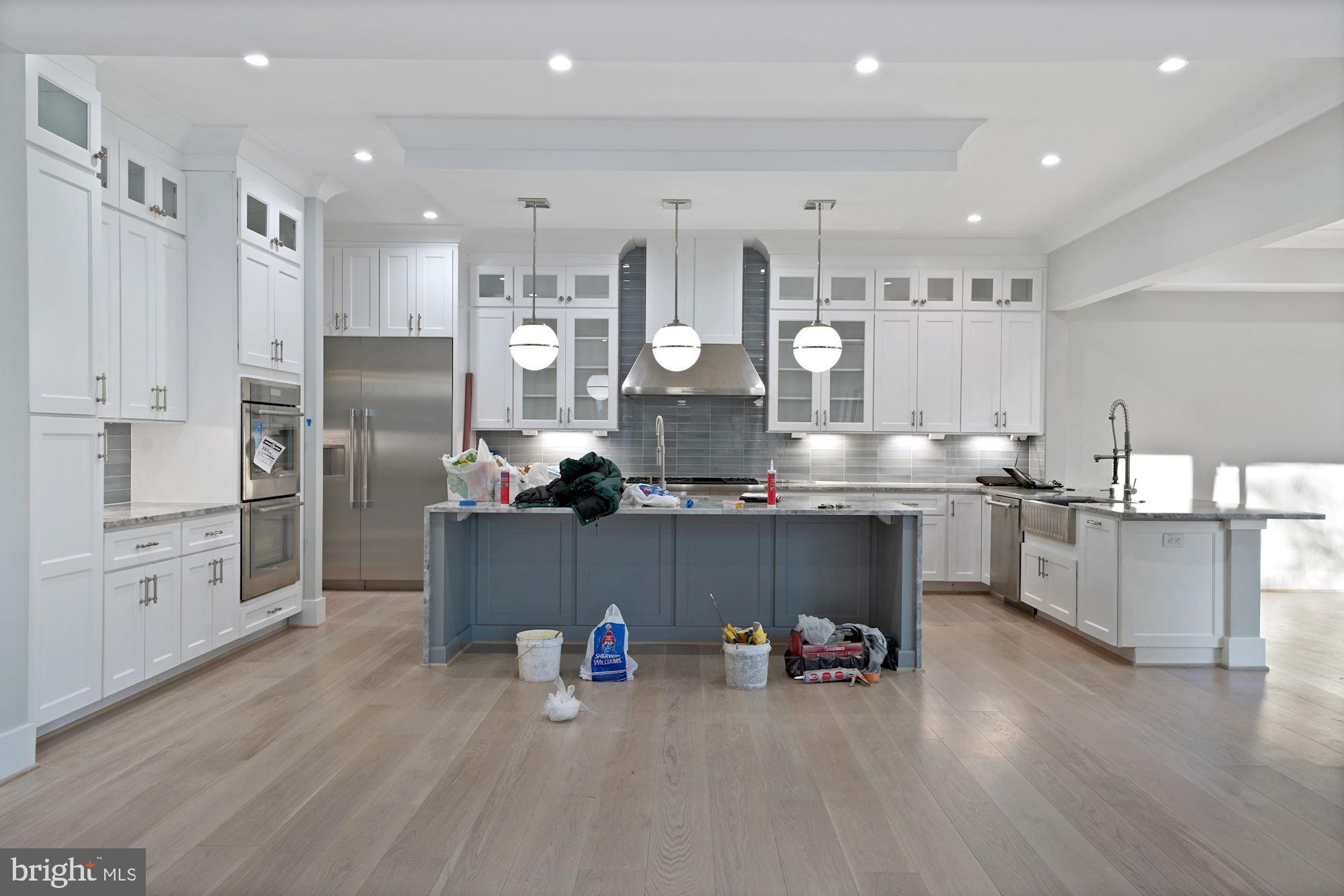 SOUTHRIDGE - Residential