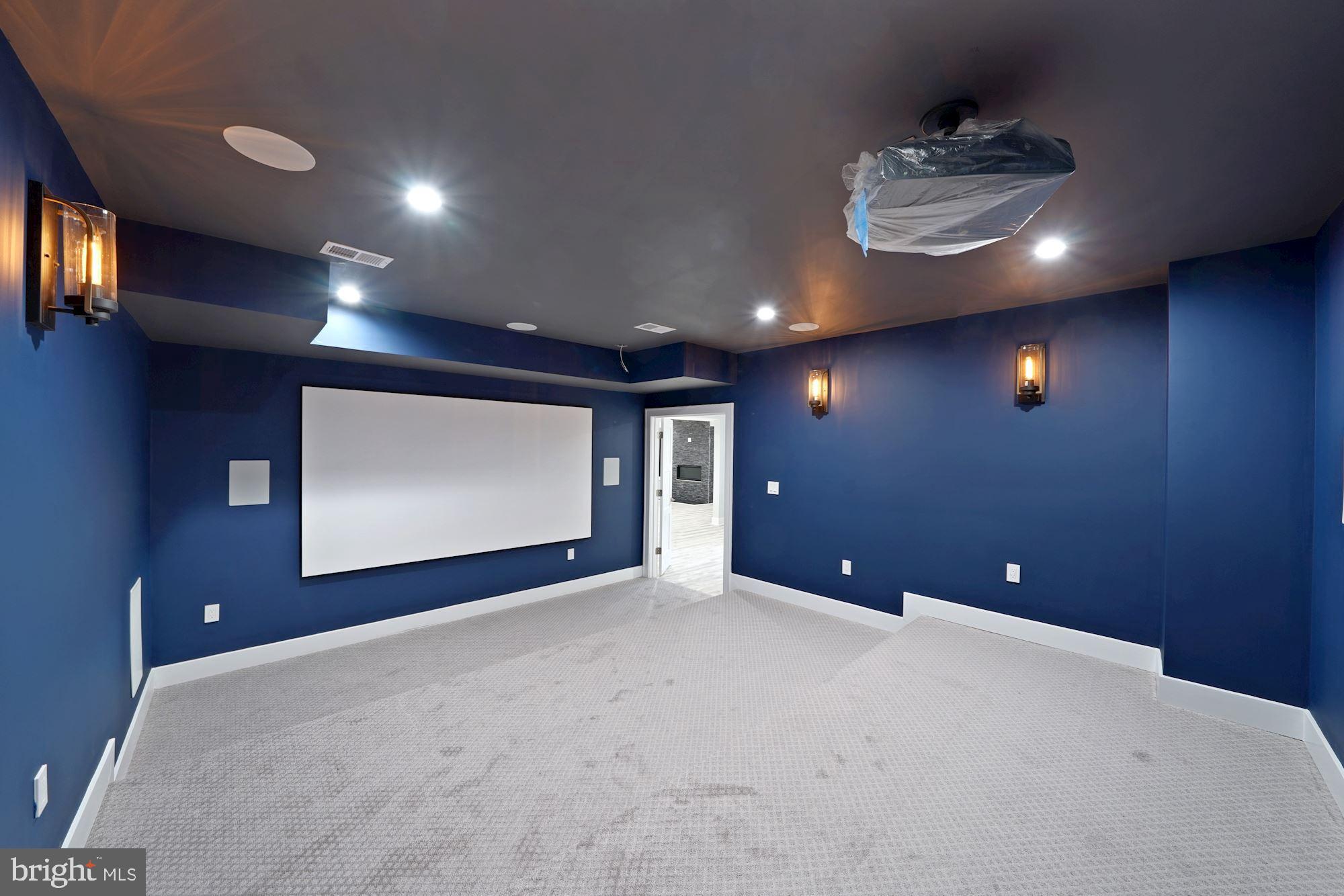 SOUTHRIDGE - Residential