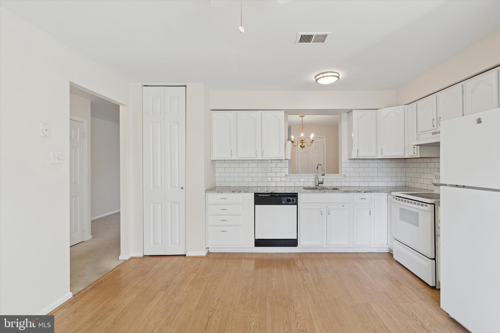 RHONDDA - Residential