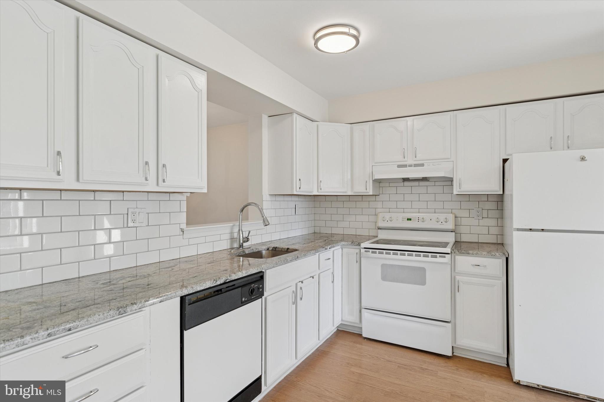 RHONDDA - Residential