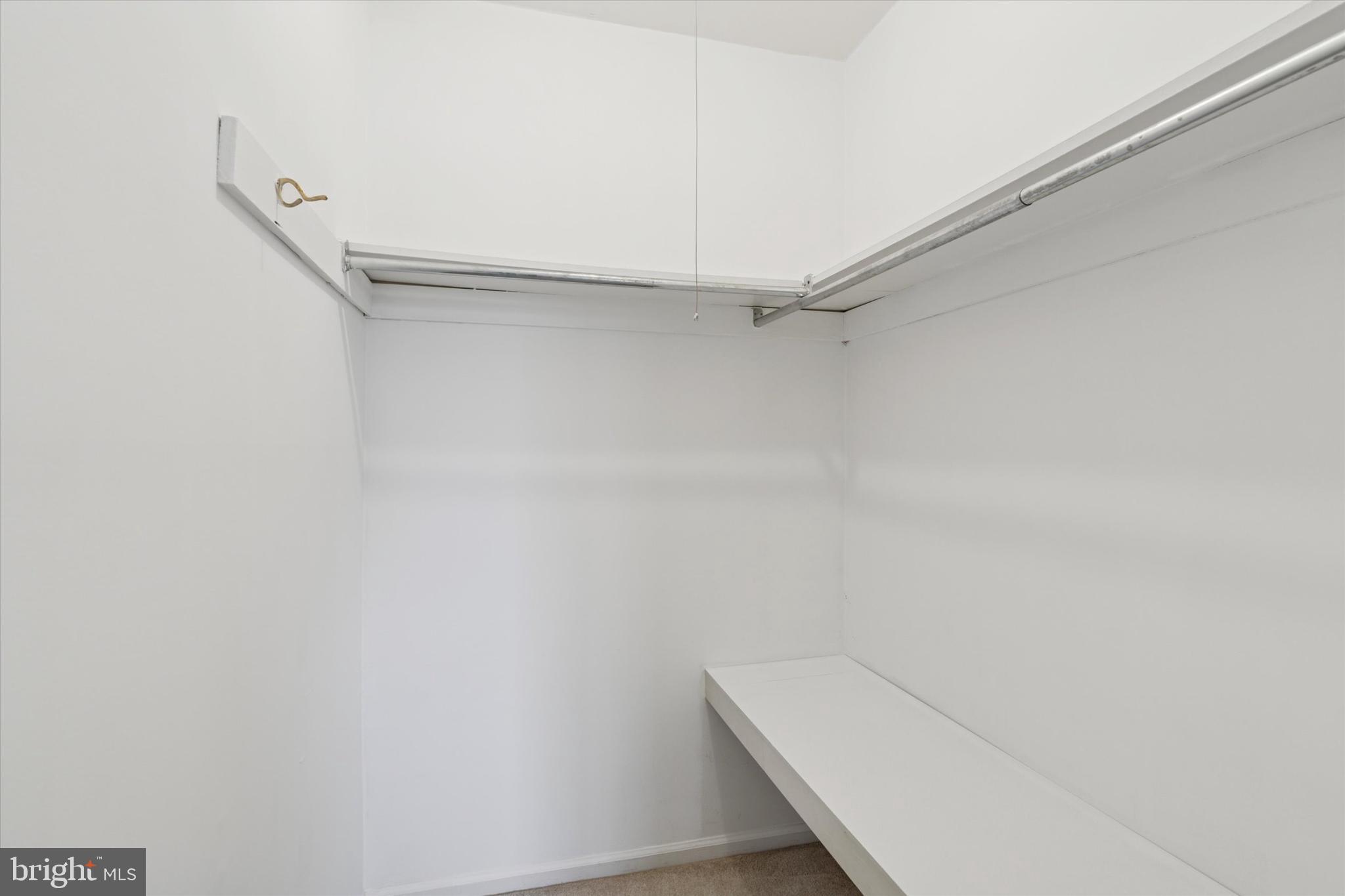 RHONDDA - Residential